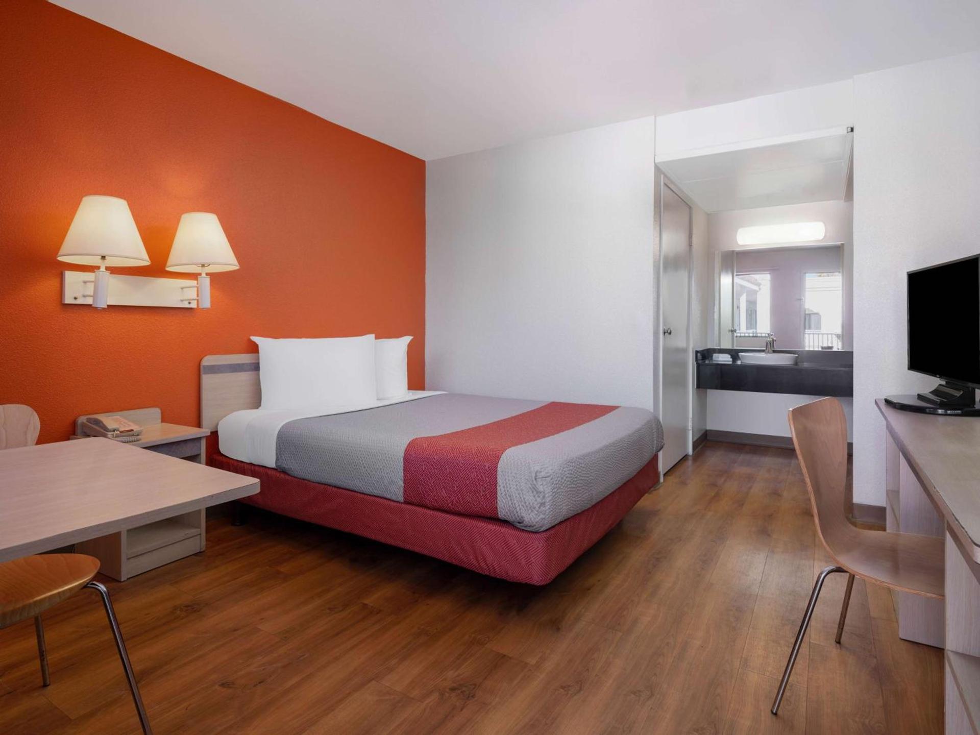 Motel 6-Oceanside, CA photo 4