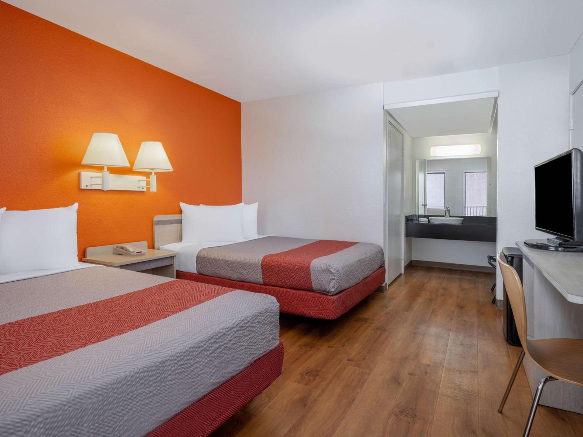 Motel 6-Oceanside, CA photo 14