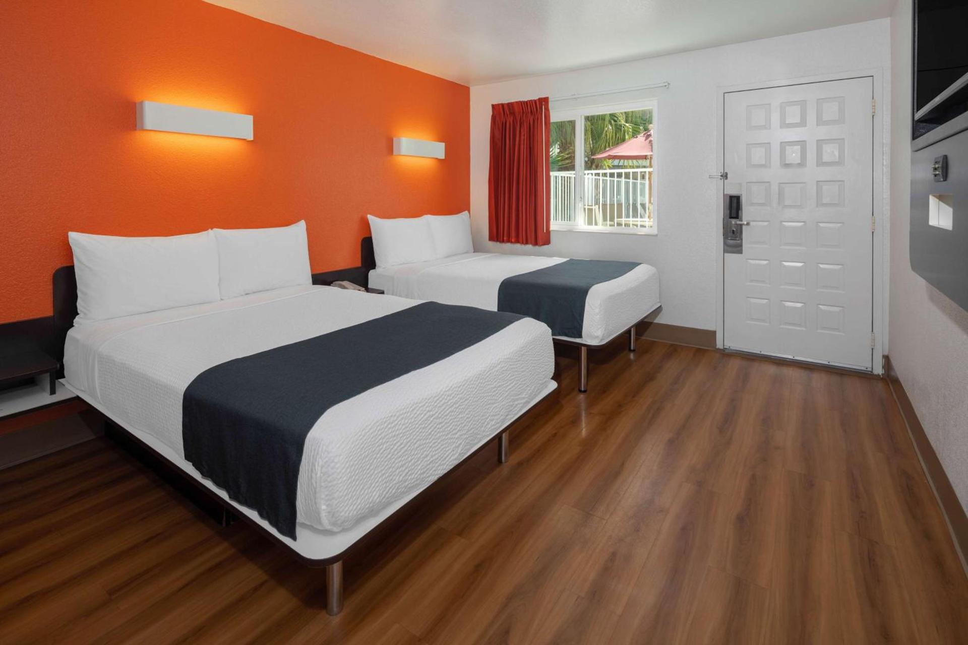 Motel 6-Carpinteria, CA - Santa Barbara - South photo 6