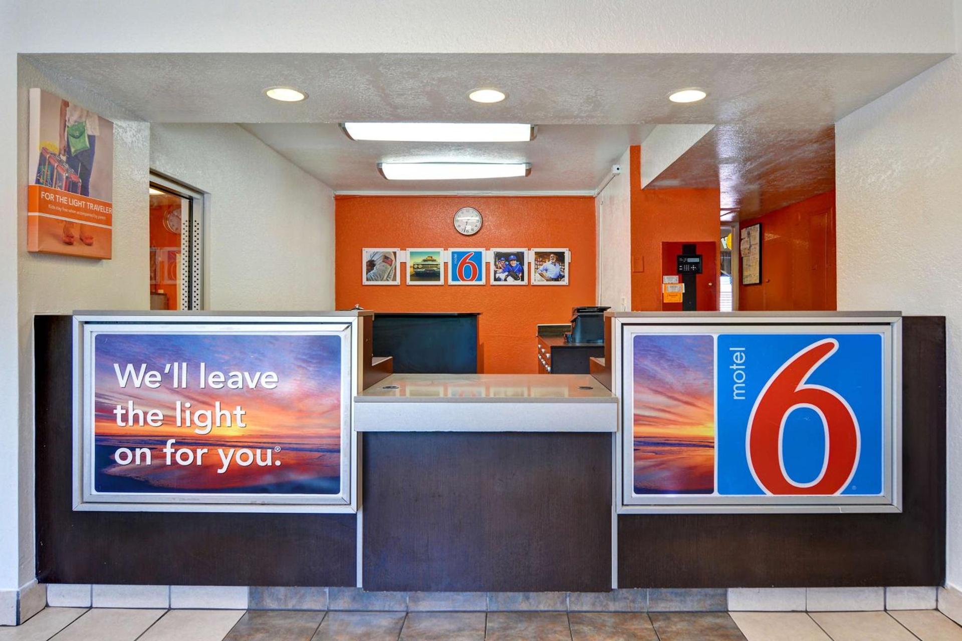Motel 6 Dania Beach photo 22