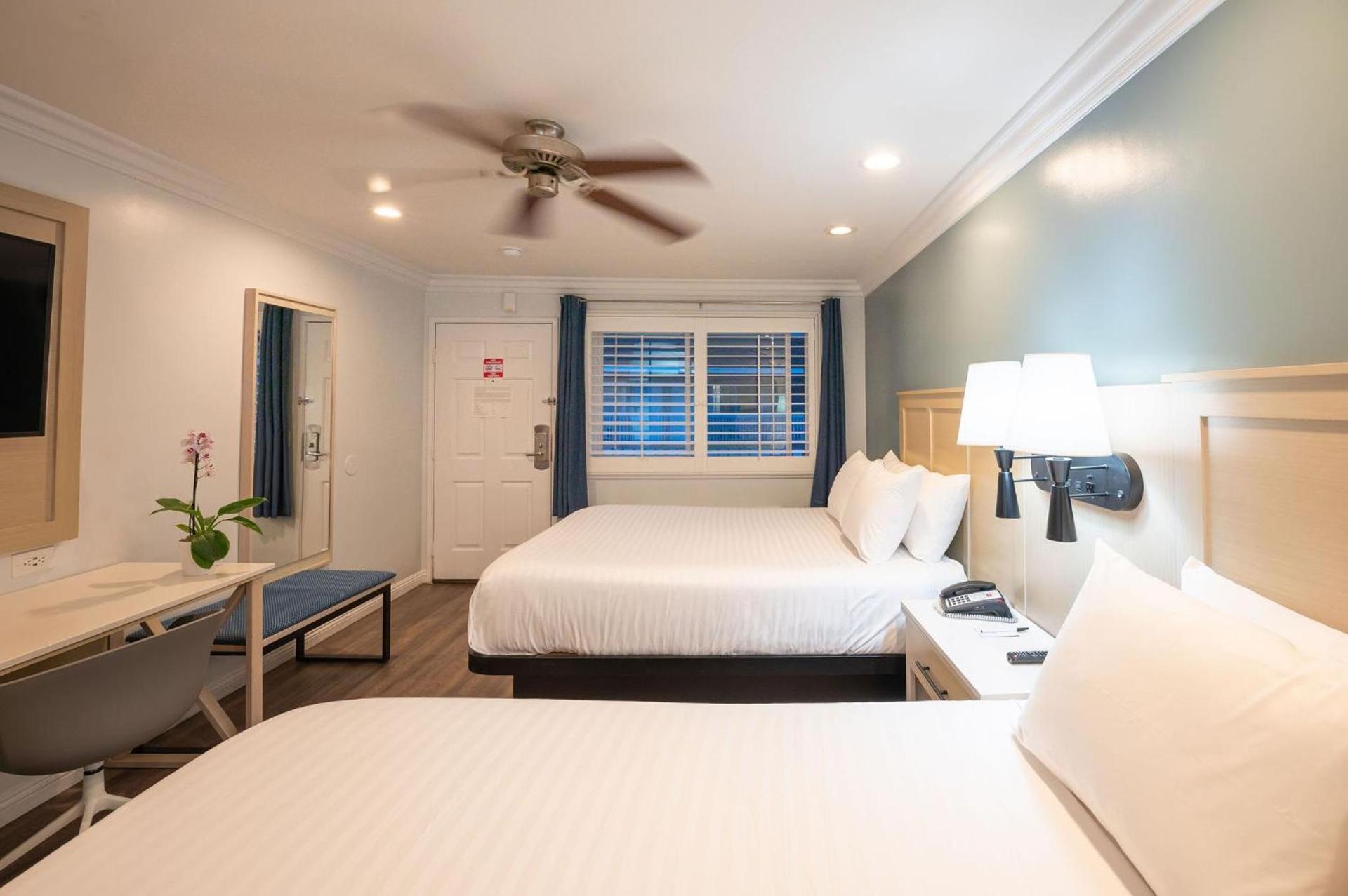 Ramada by Wyndham Redondo Beach photo 35