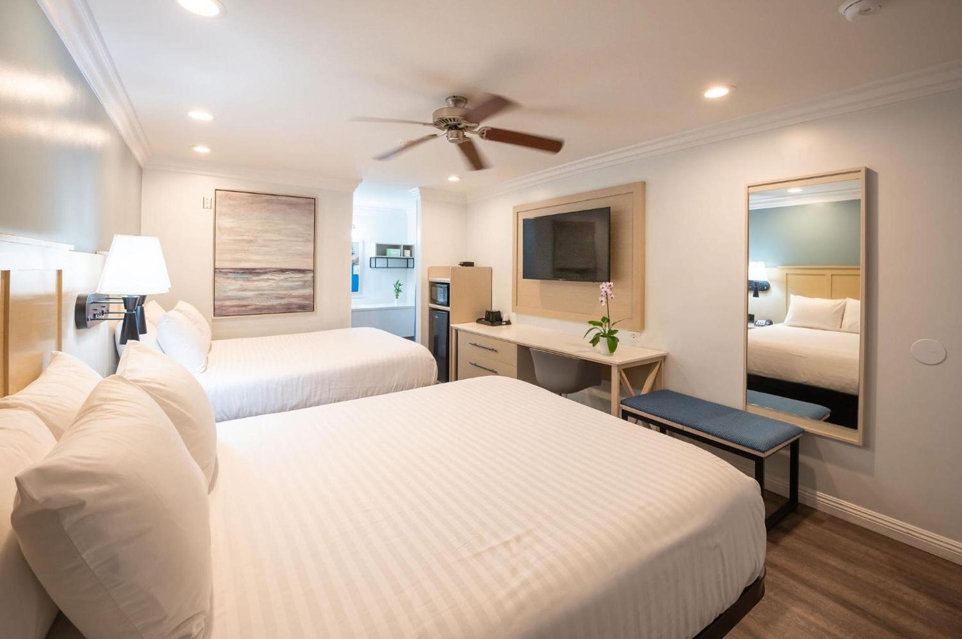 Ramada by Wyndham Redondo Beach photo 38