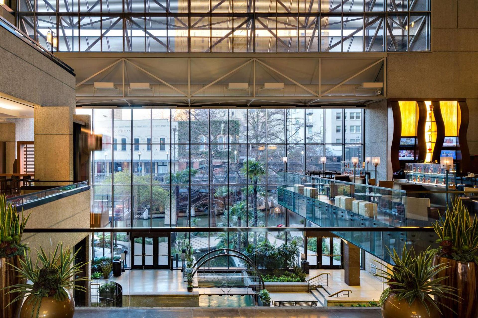 Hyatt Regency San Antonio Riverwalk photo 4