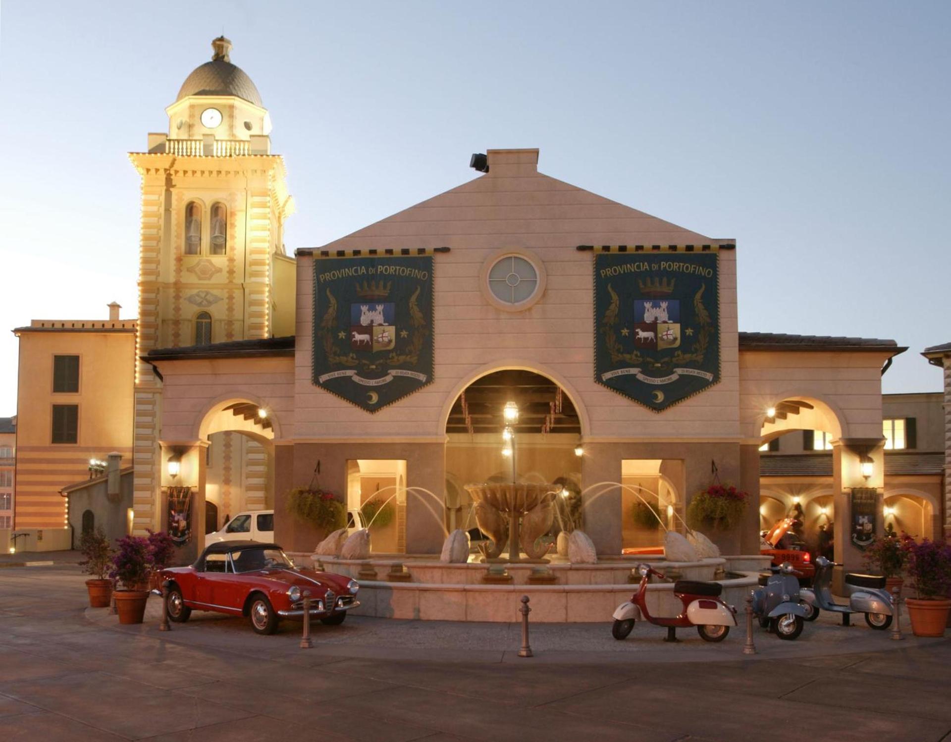 Universal's Loews Portofino Bay Hotel photo 1