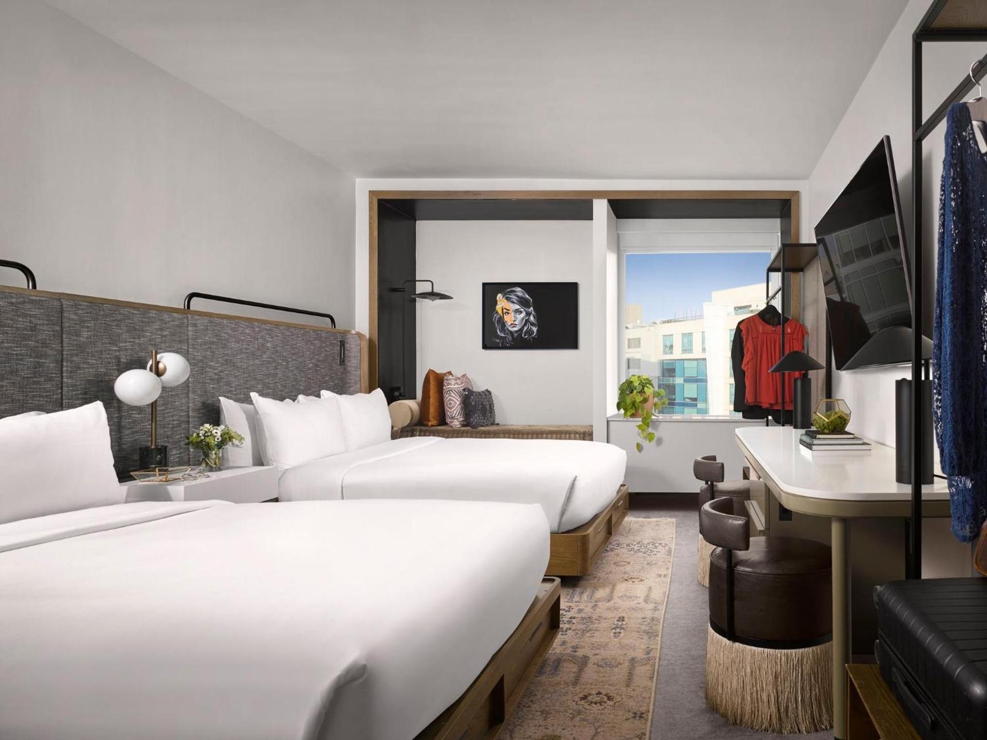 Vignette Collection Yours Truly DC by IHG photo 76