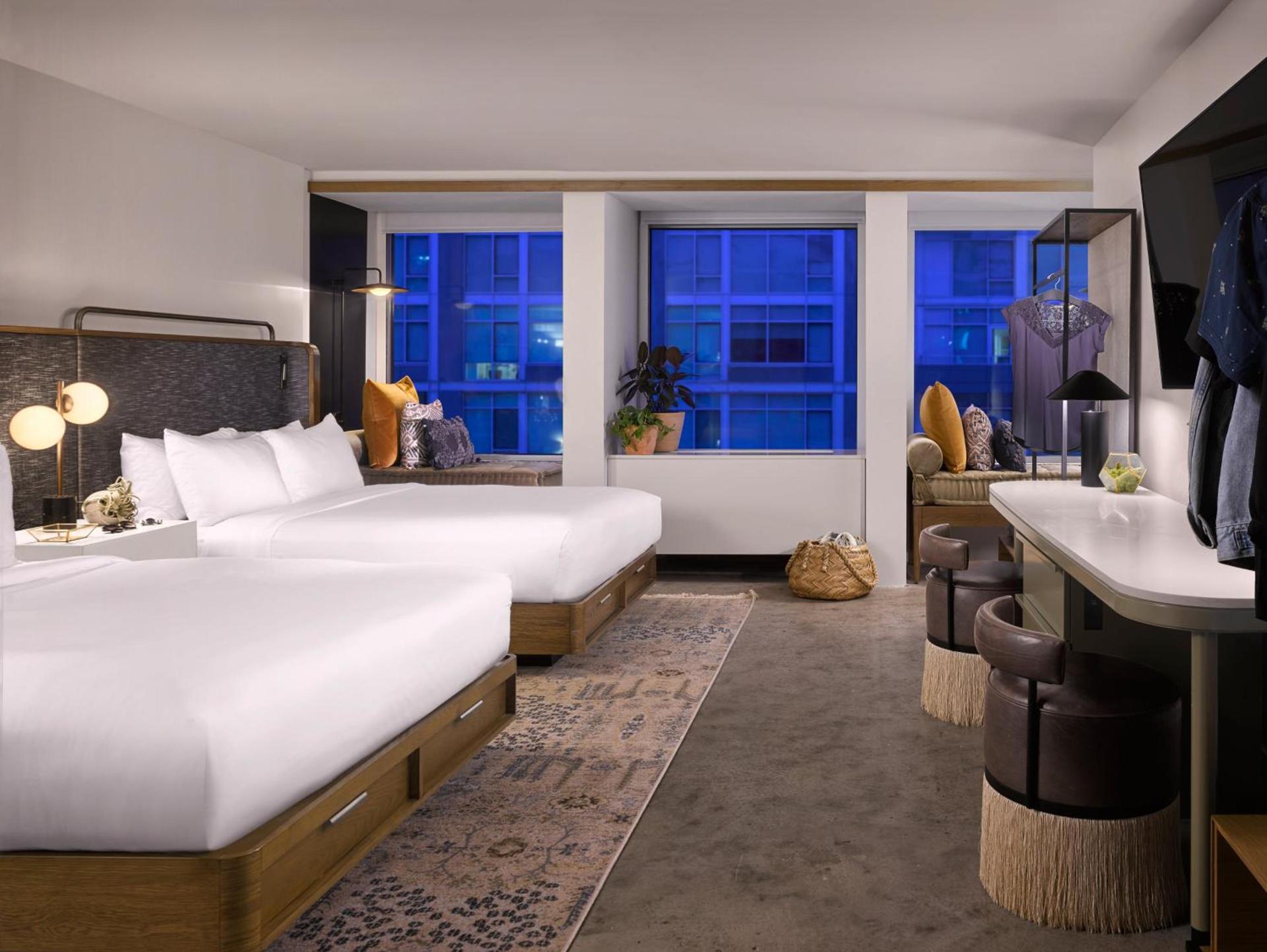 Vignette Collection Yours Truly DC by IHG photo 74