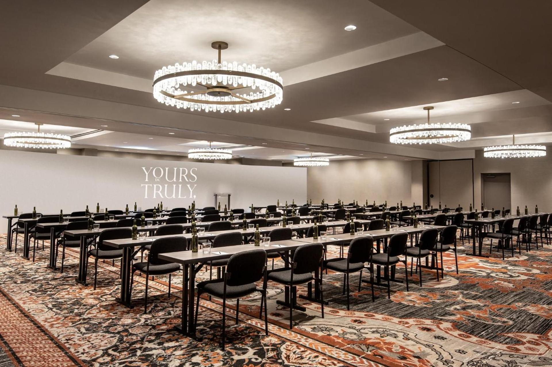 Vignette Collection Yours Truly DC by IHG photo 53