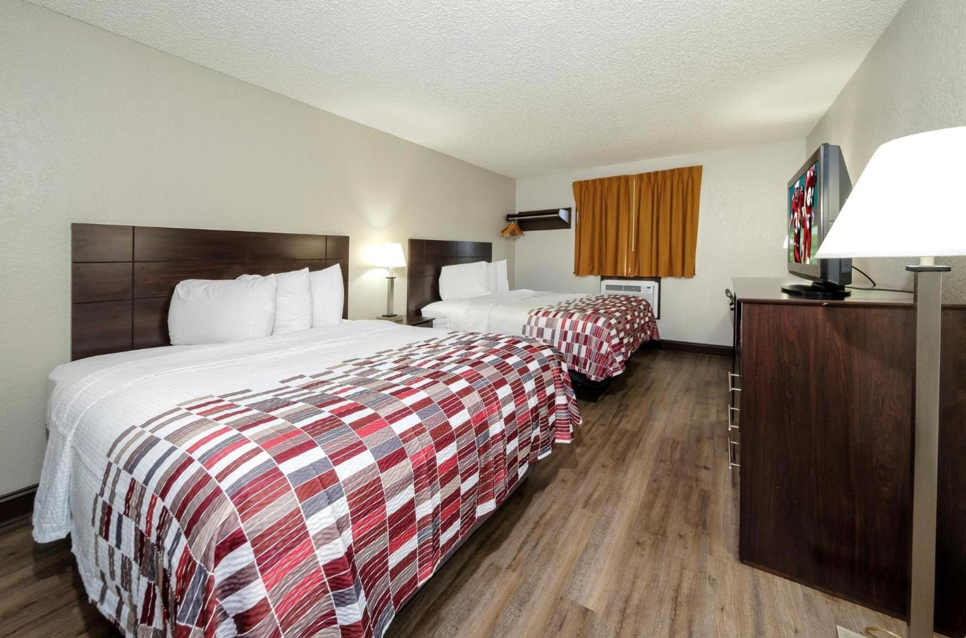 Red Roof Inn Culpeper photo 19