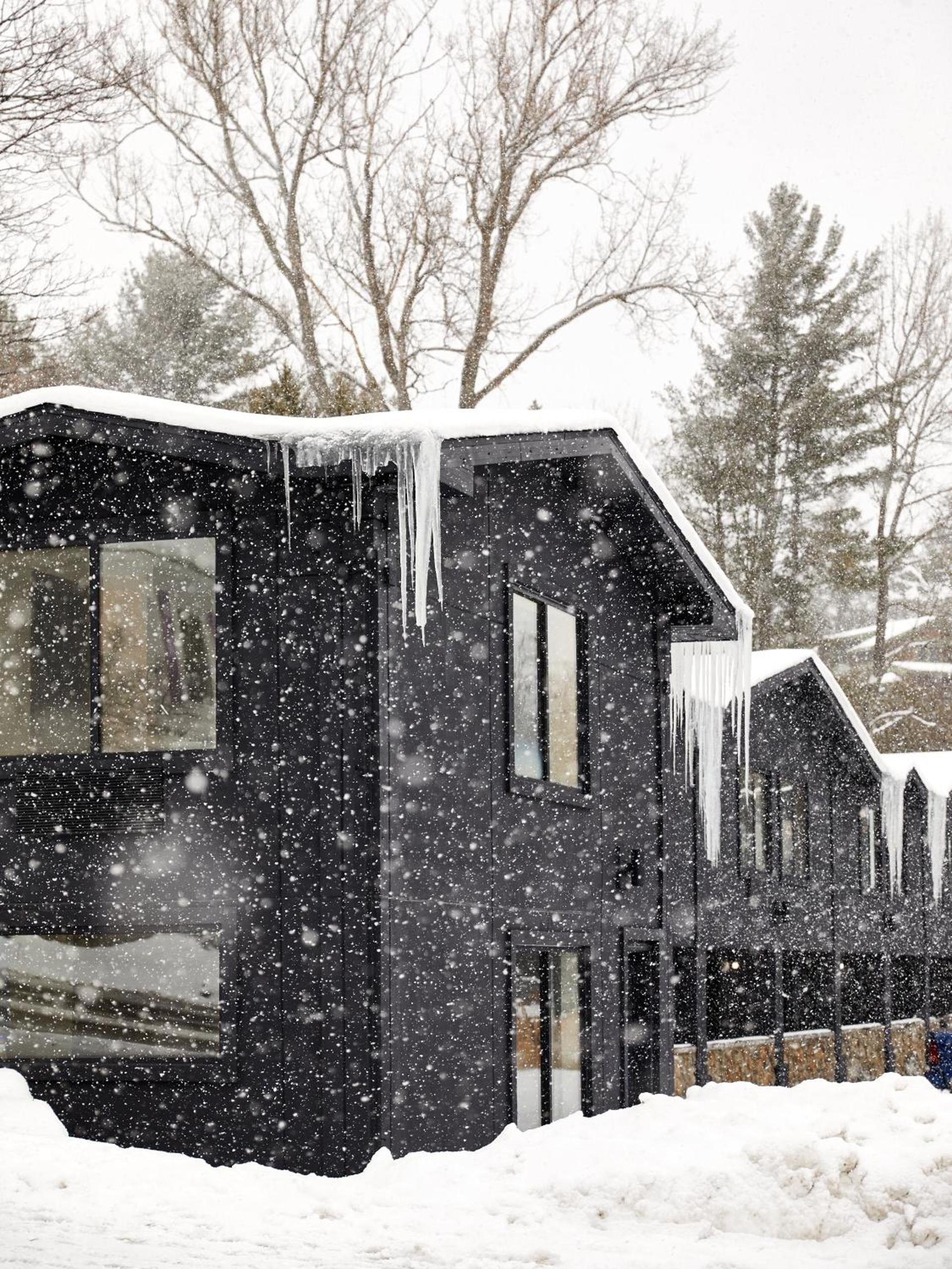 Laurel Lake Placid photo 11