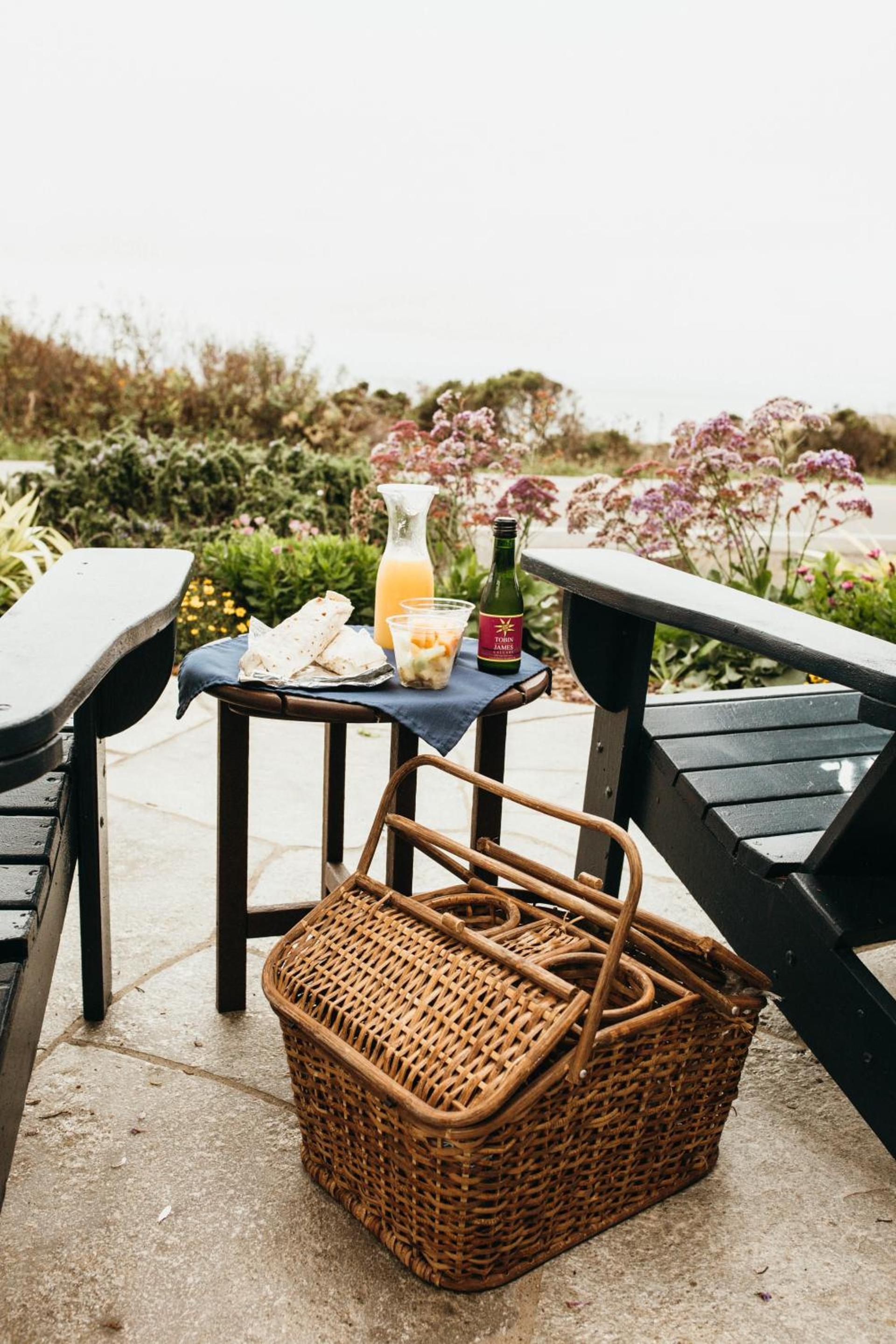 Sea Otter Inn photo 41