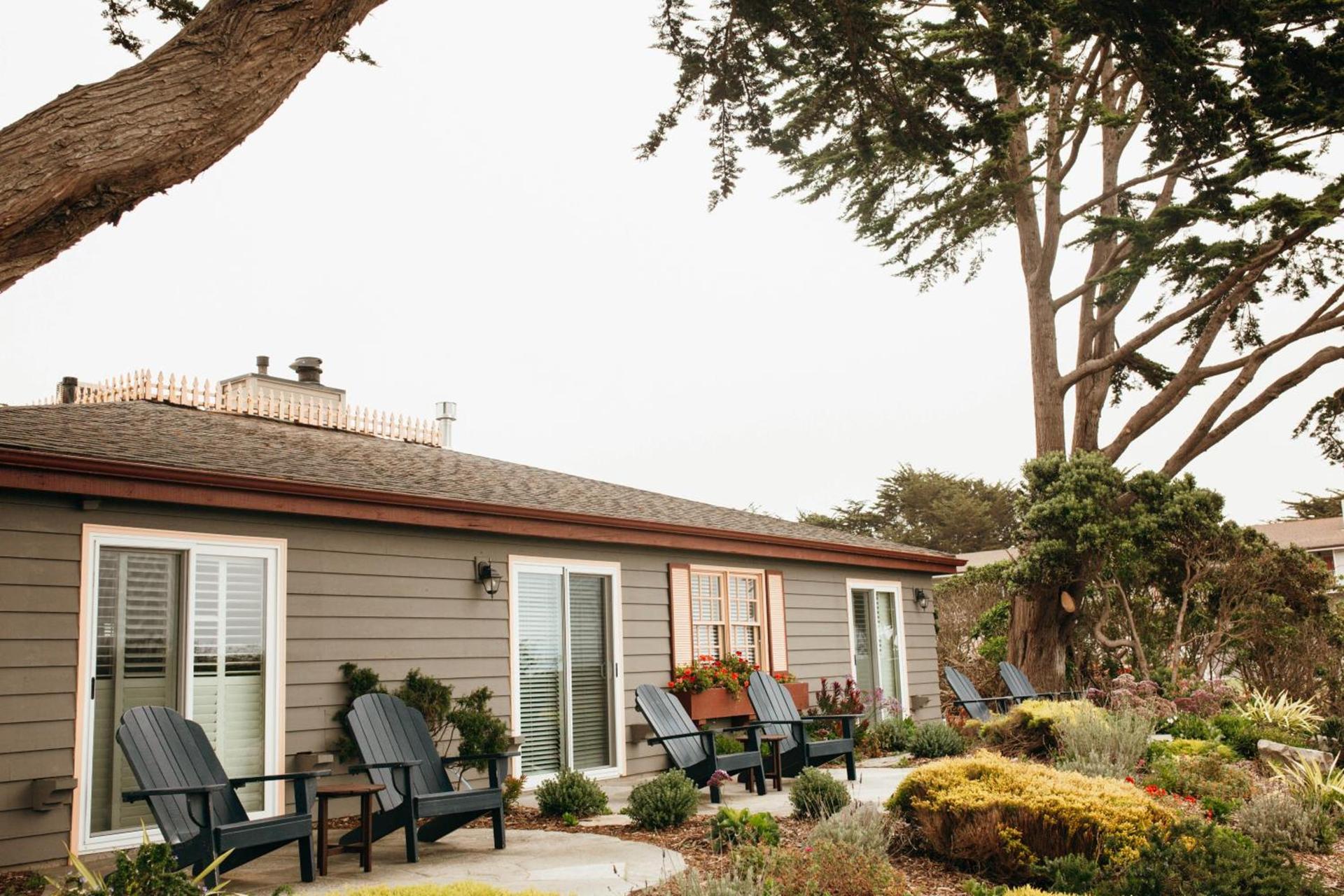 Sea Otter Inn photo 4