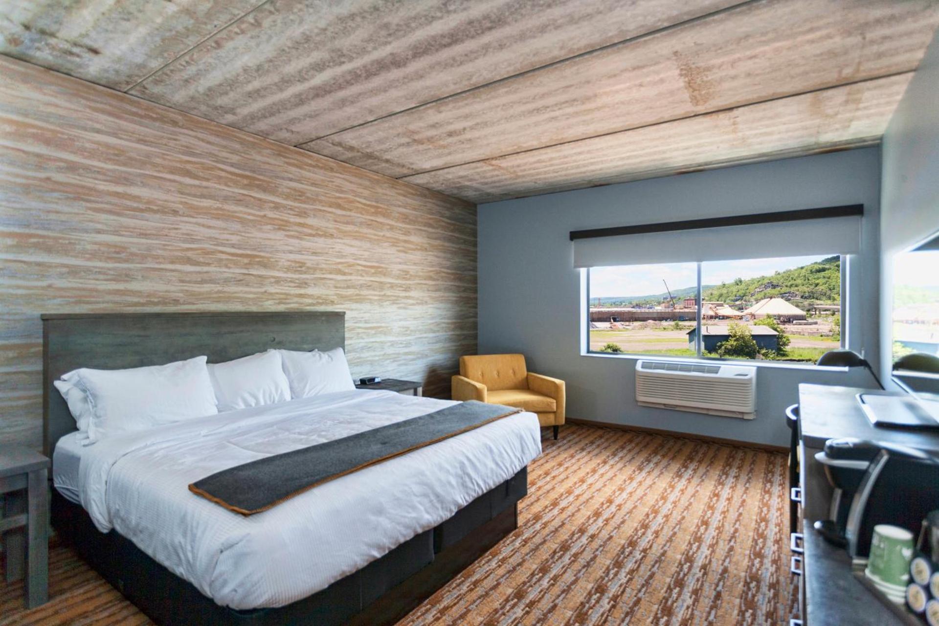 Pier B Resort photo 52