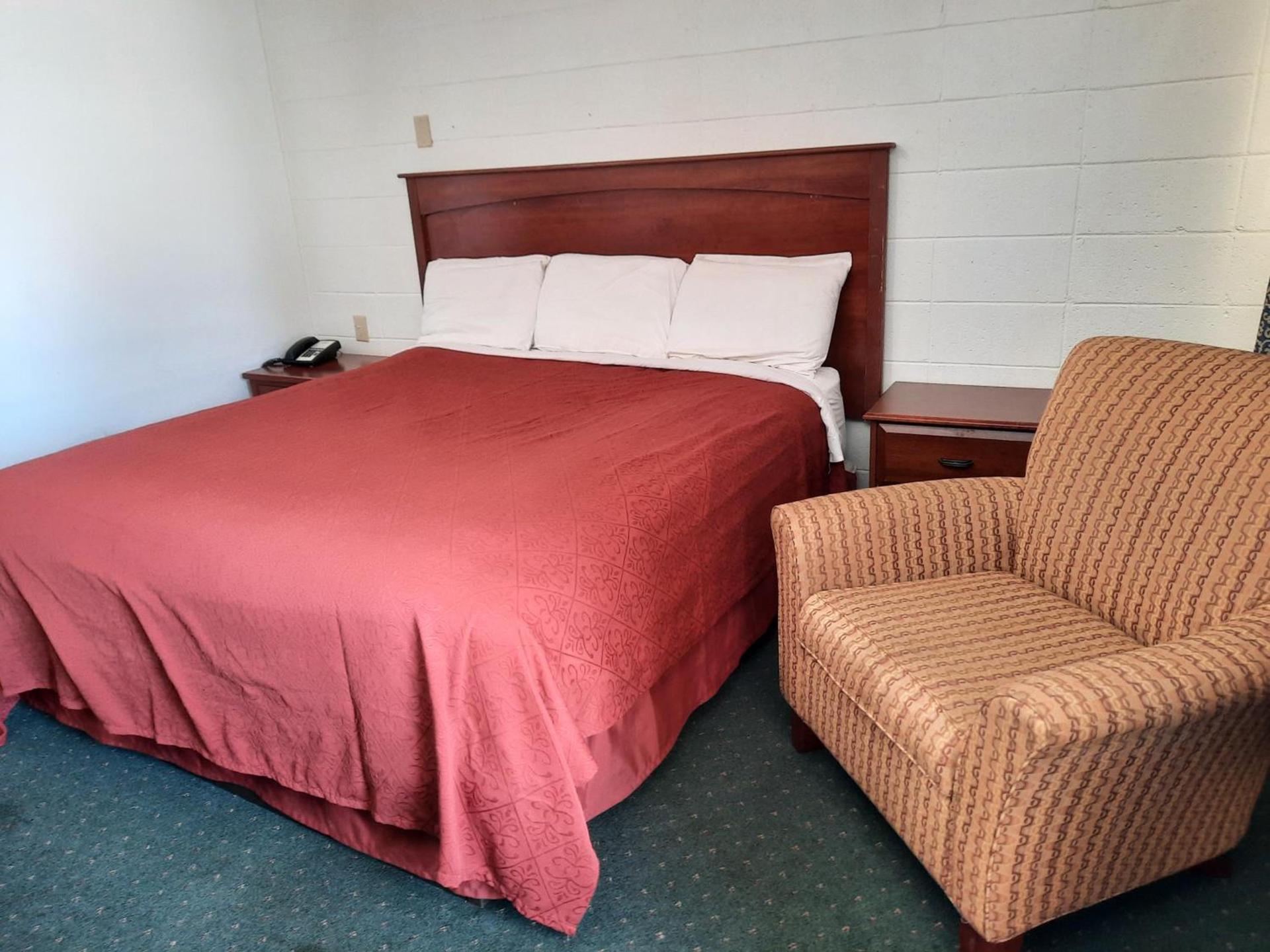 Motel Reedsburg photo 30