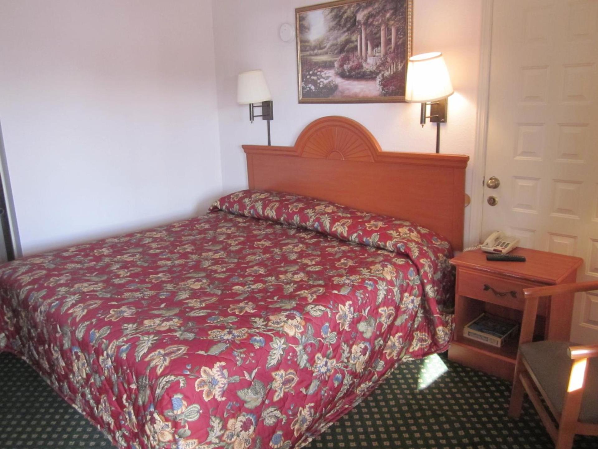 Westmont Inn - Lakeland photo 3