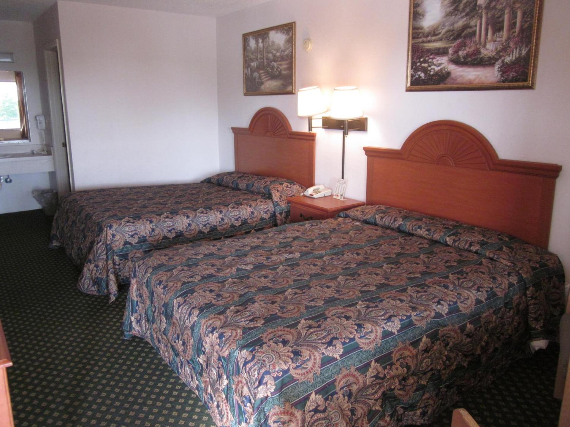 Westmont Inn - Lakeland photo 4
