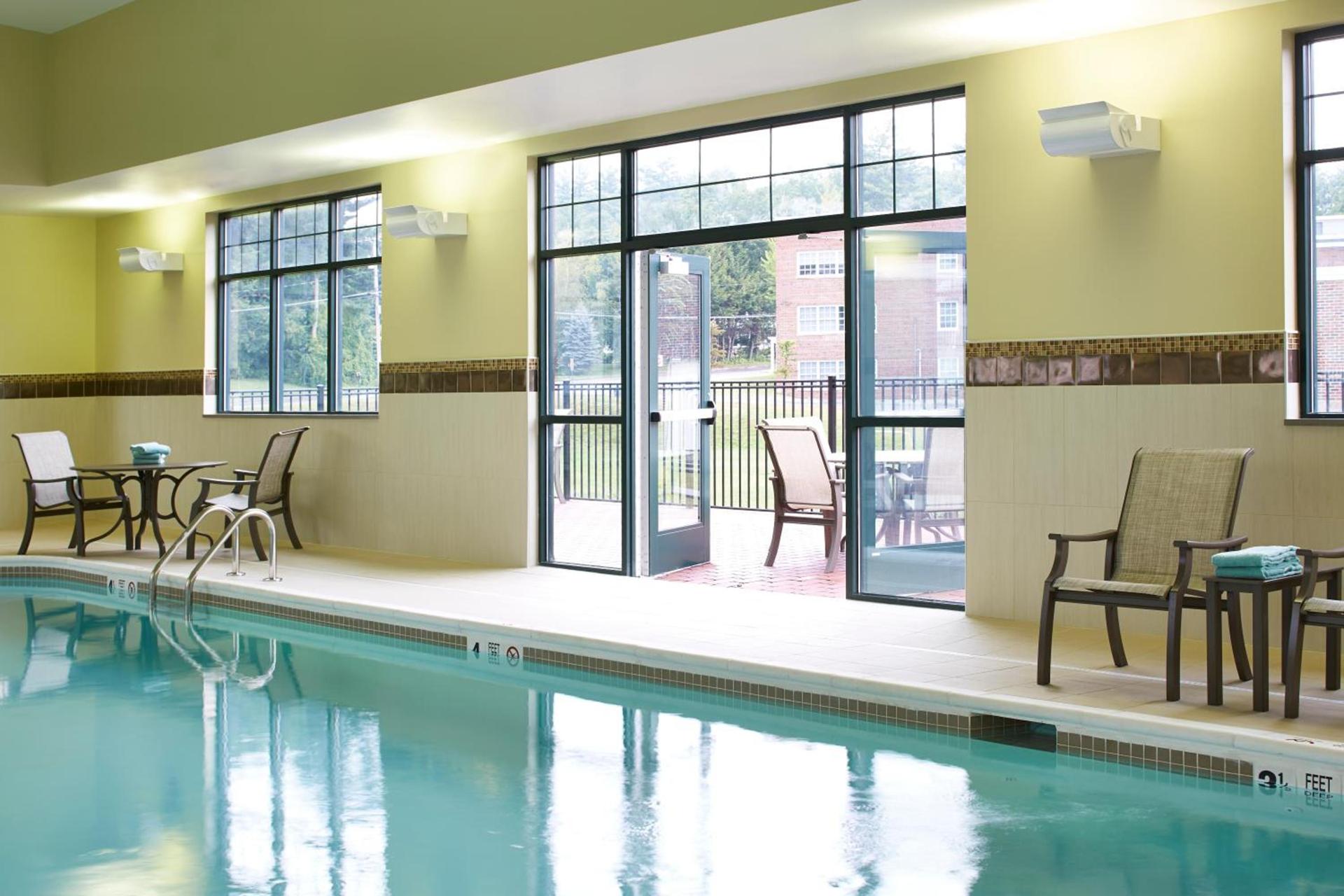 Courtyard by Marriott Lake George photo 38