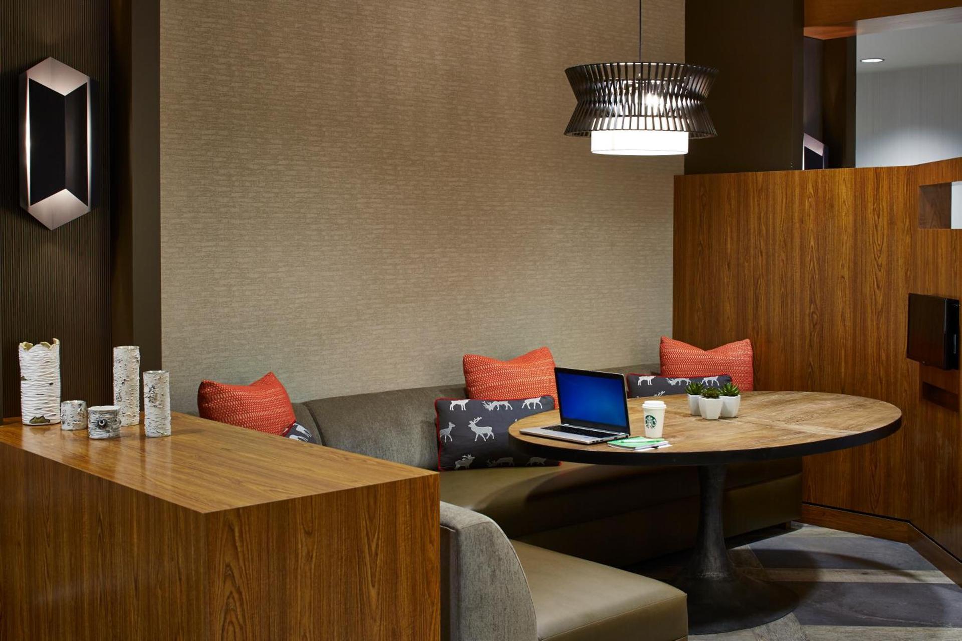 Courtyard by Marriott Lake George photo 34