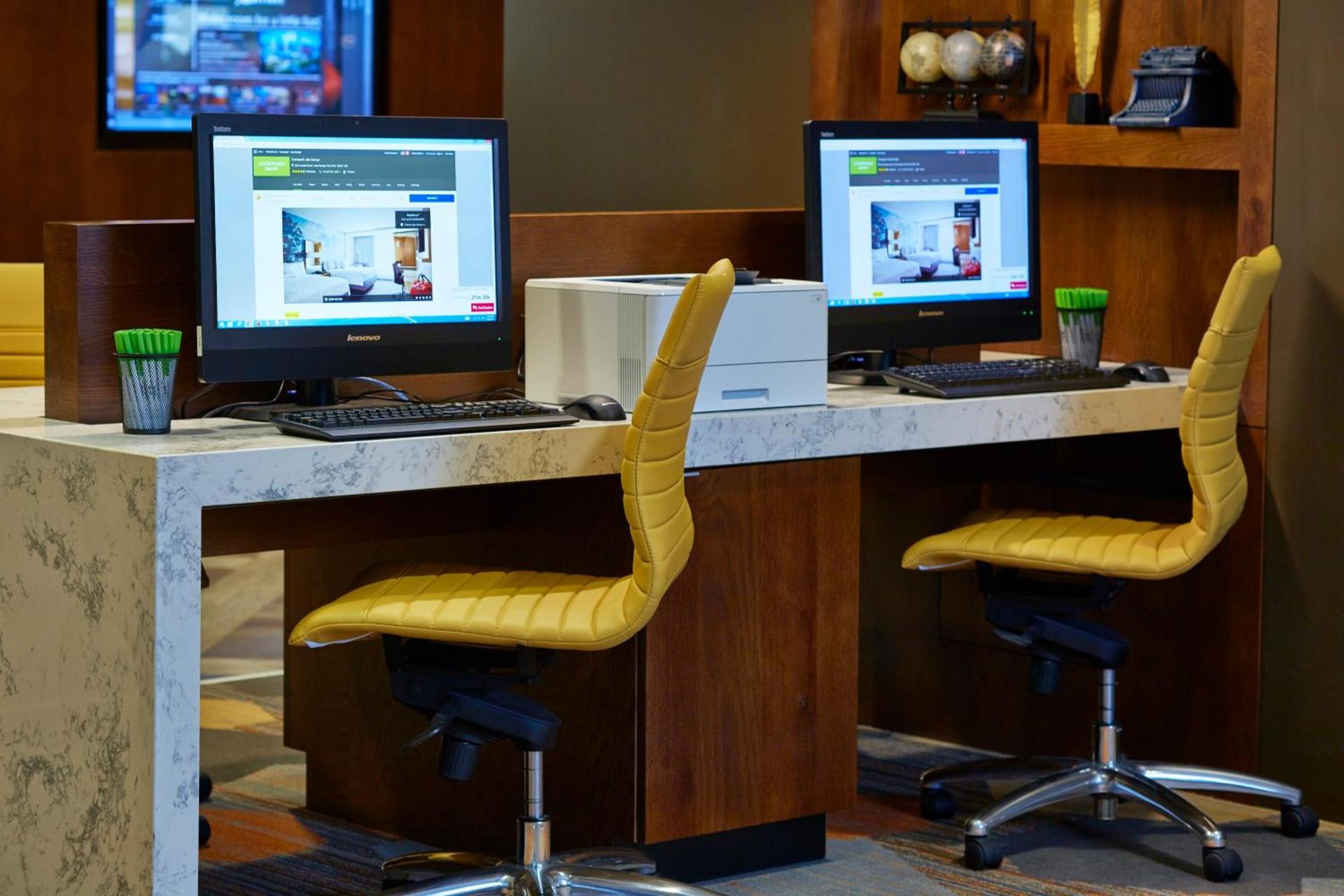 Courtyard by Marriott Lake George photo 36