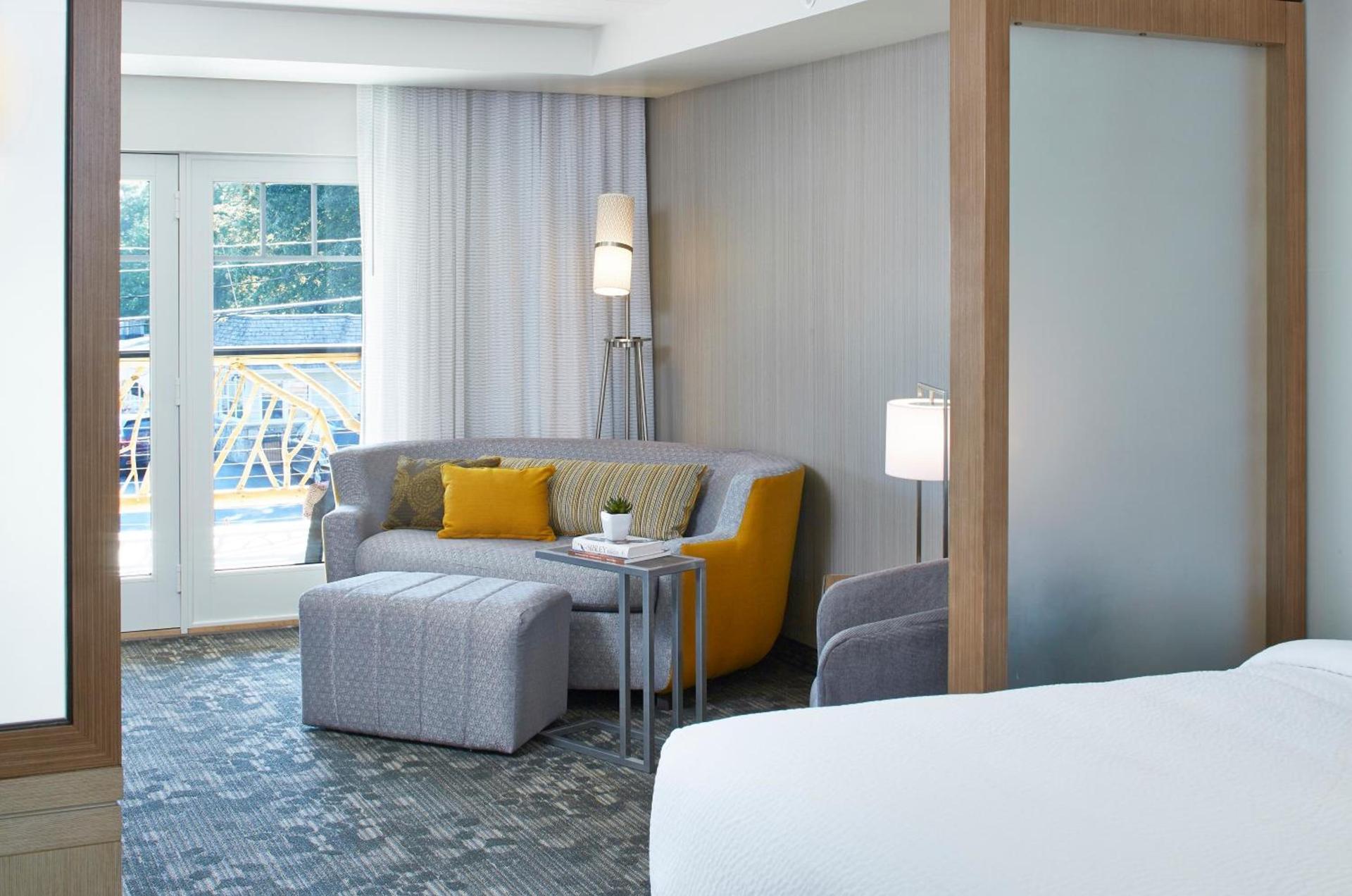 Courtyard by Marriott Lake George photo 18