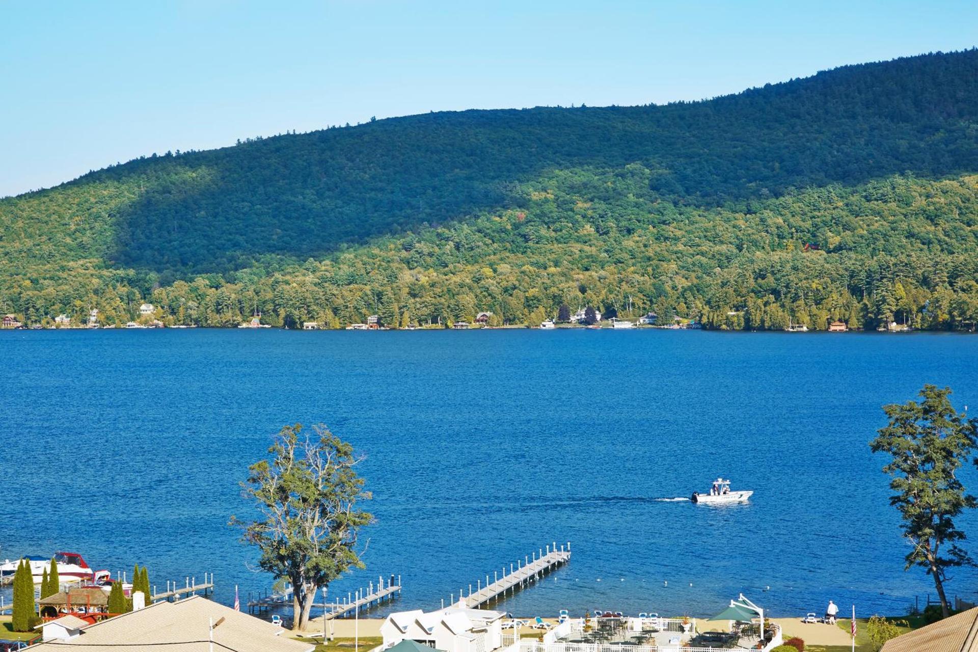 Courtyard by Marriott Lake George photo 44