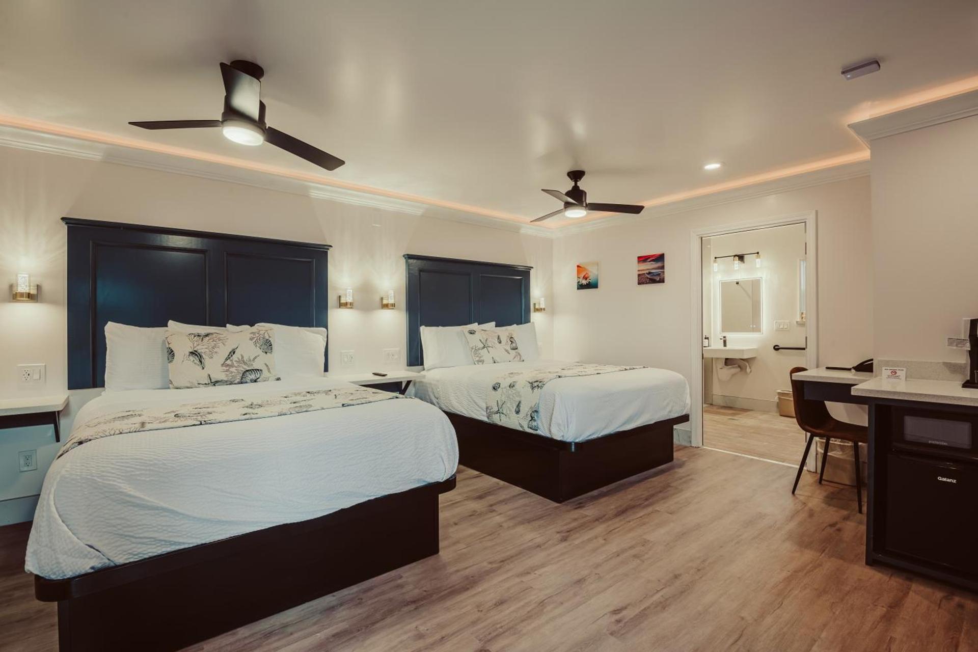 Blufftop Inn & Suites - Wharf/Restaurant District photo 20