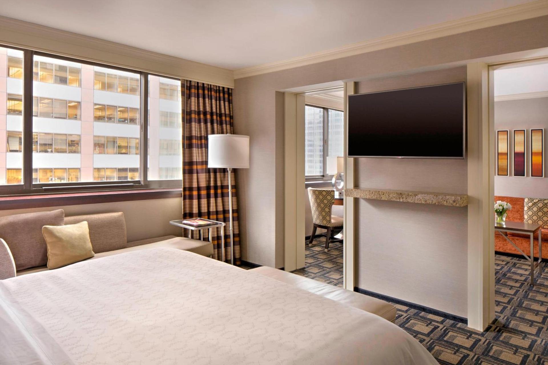 Sheraton New York Times Square Hotel photo 22