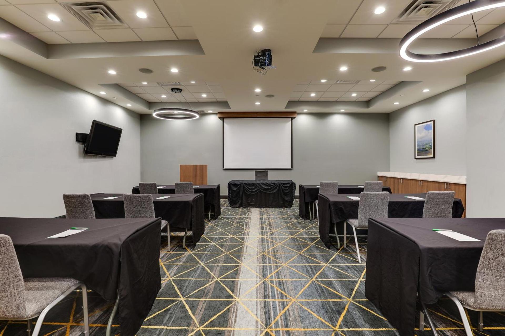 Holiday Inn Mobile Airport by IHG photo 57