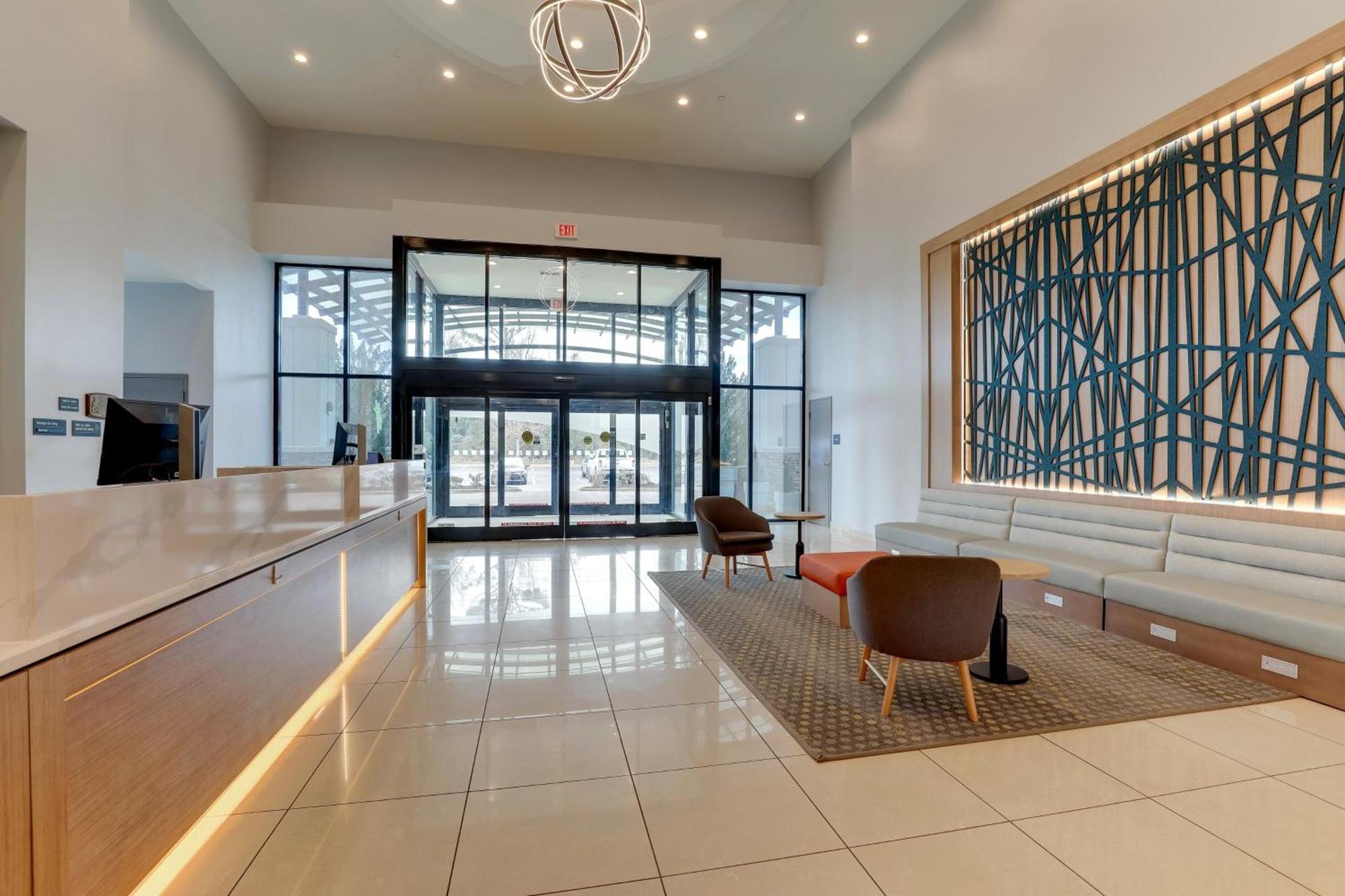 Holiday Inn Mobile Airport by IHG photo 84