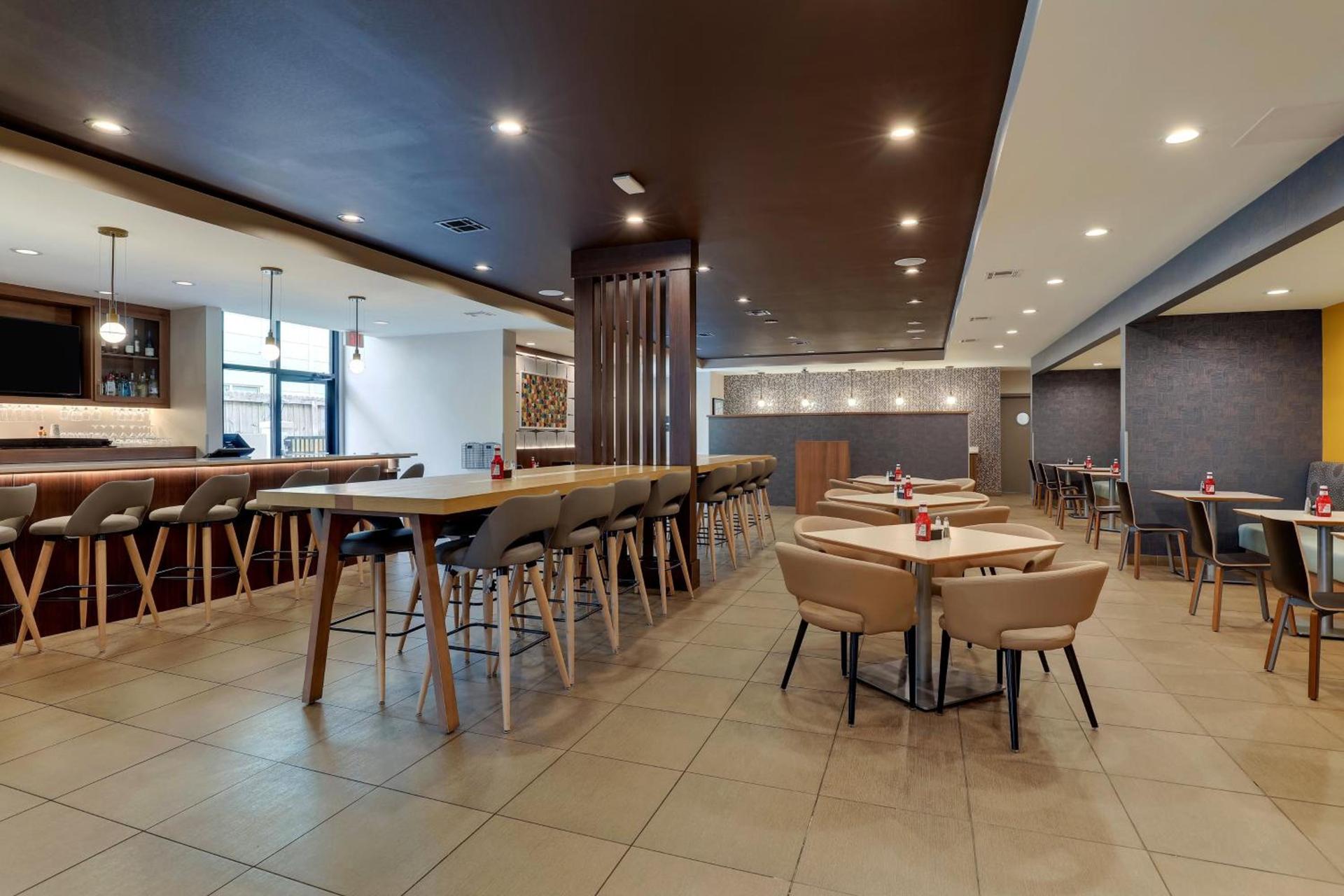 Holiday Inn Mobile Airport by IHG photo 61