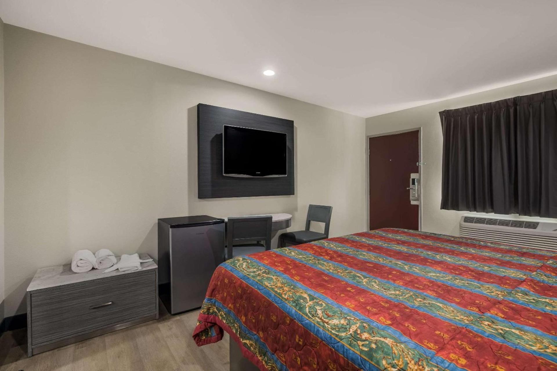 Rodeway Inn San Bernardino - Colton photo 22
