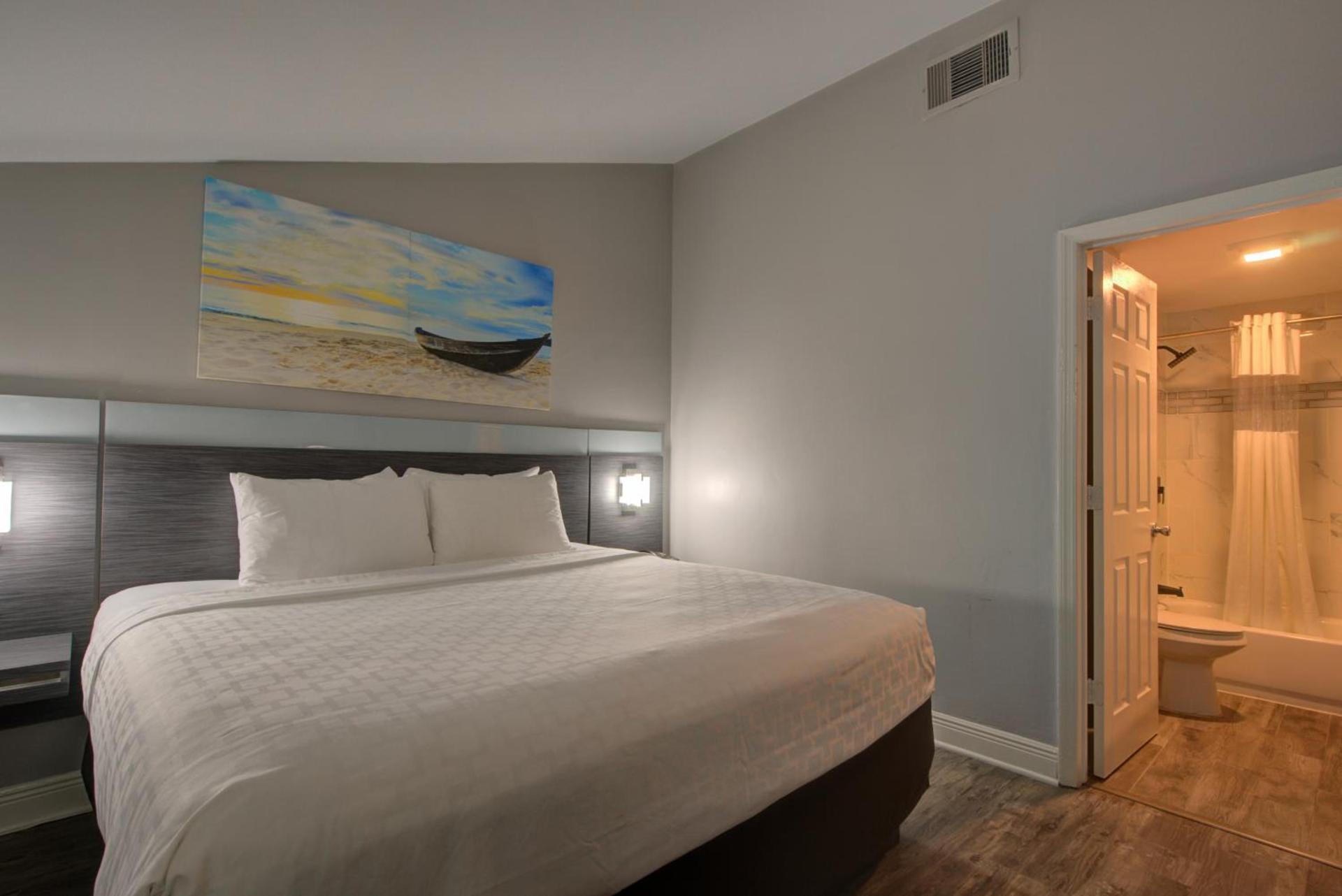 Clarion Pointe Tampa-Brandon Near Fairgrounds and Casino photo 52