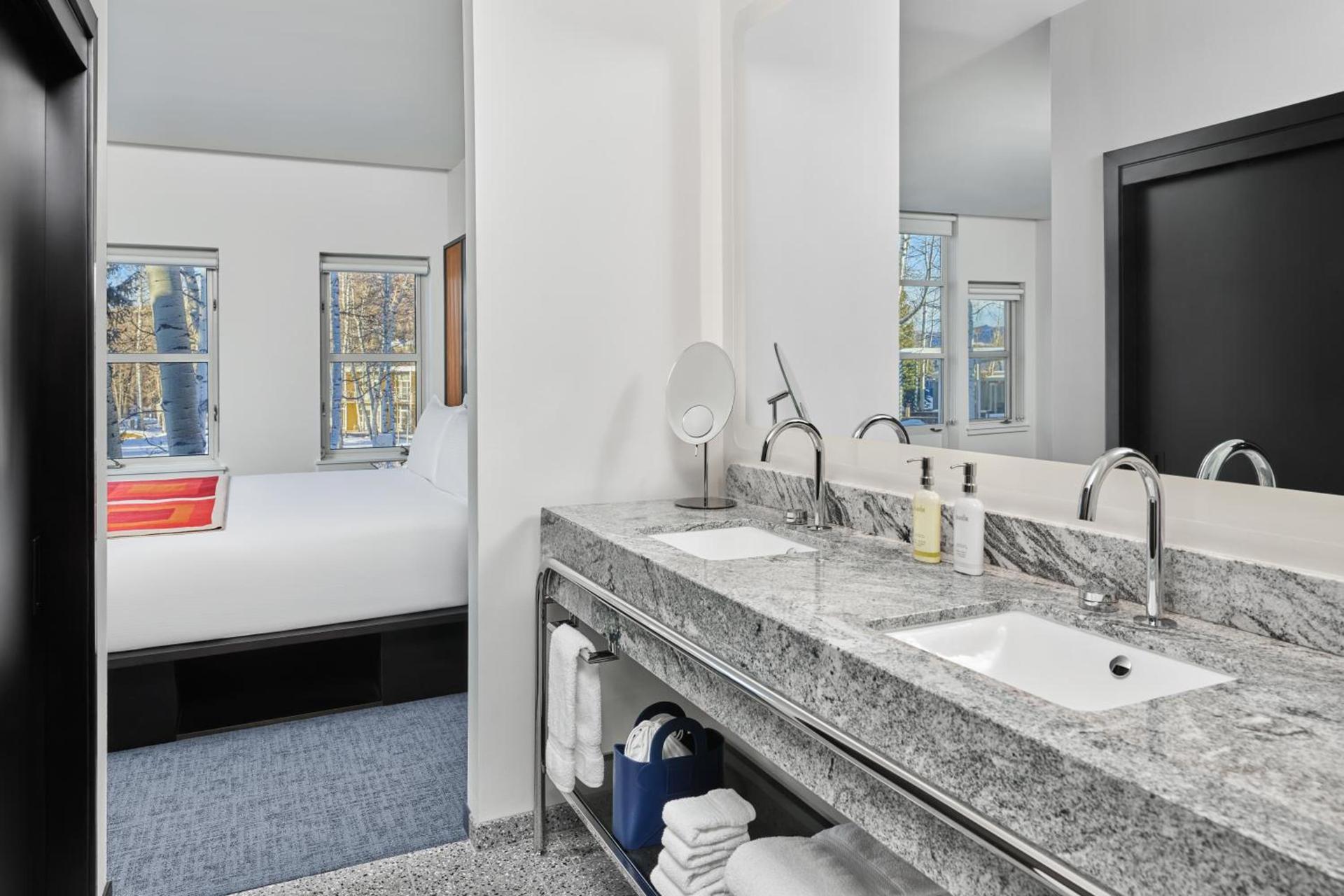 Aspen Meadows Resort photo 47