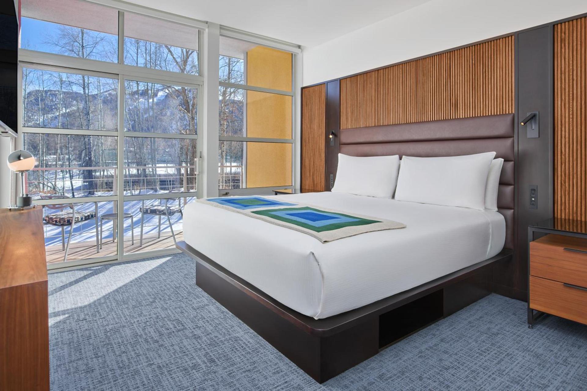Aspen Meadows Resort photo 9