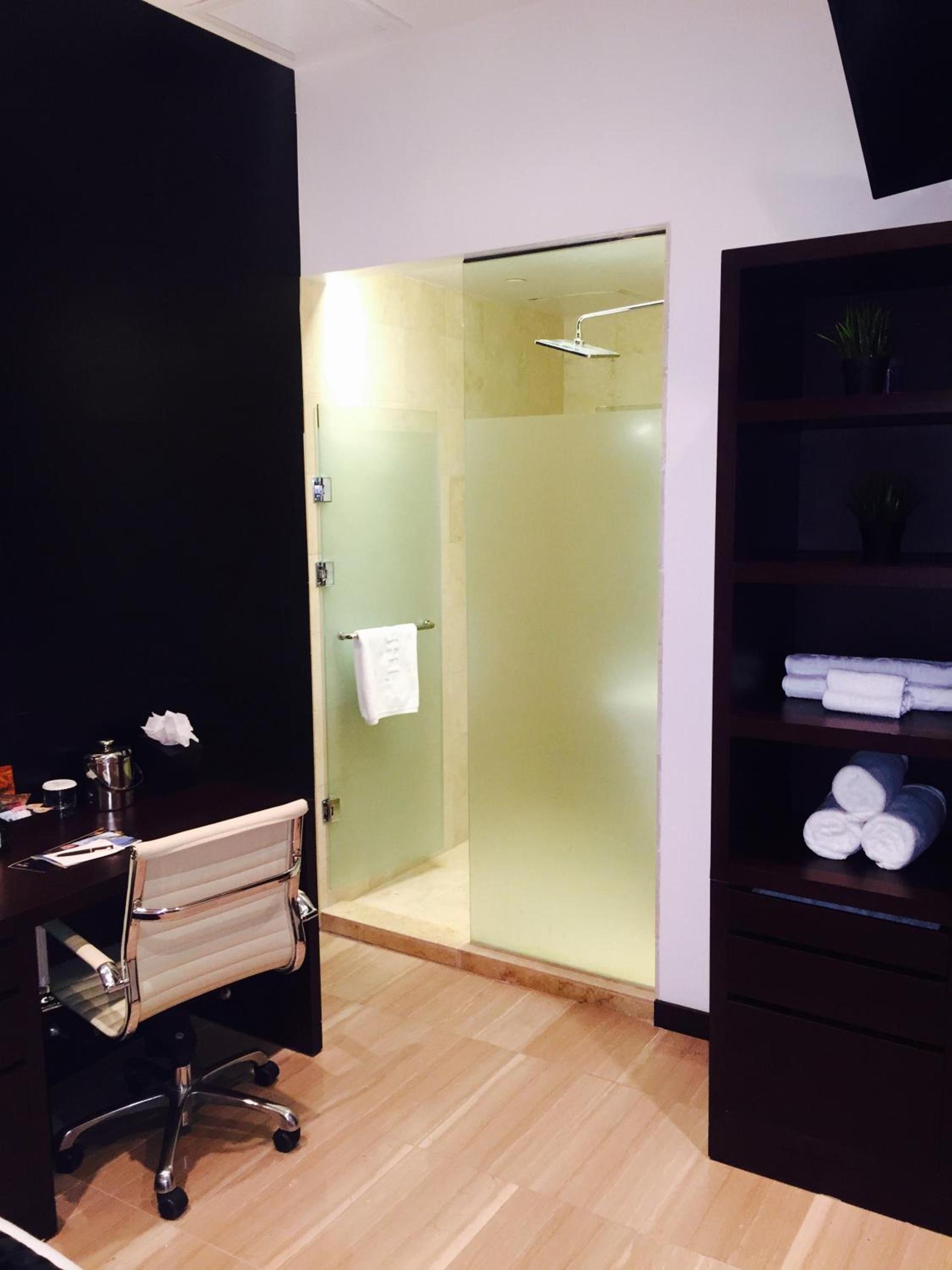 The One Boutique Hotel photo 3