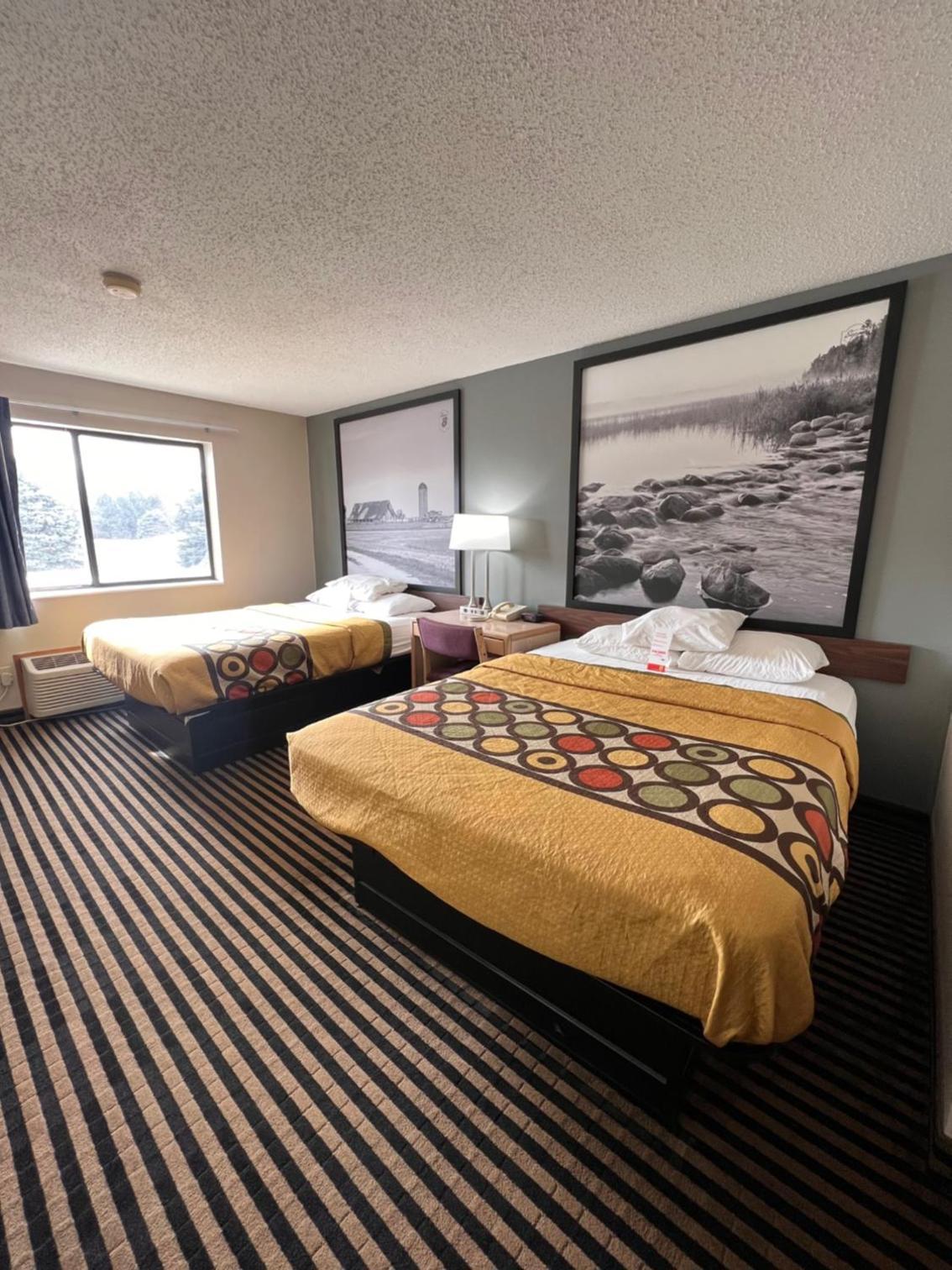 Super 8 by Wyndham Humboldt photo 36