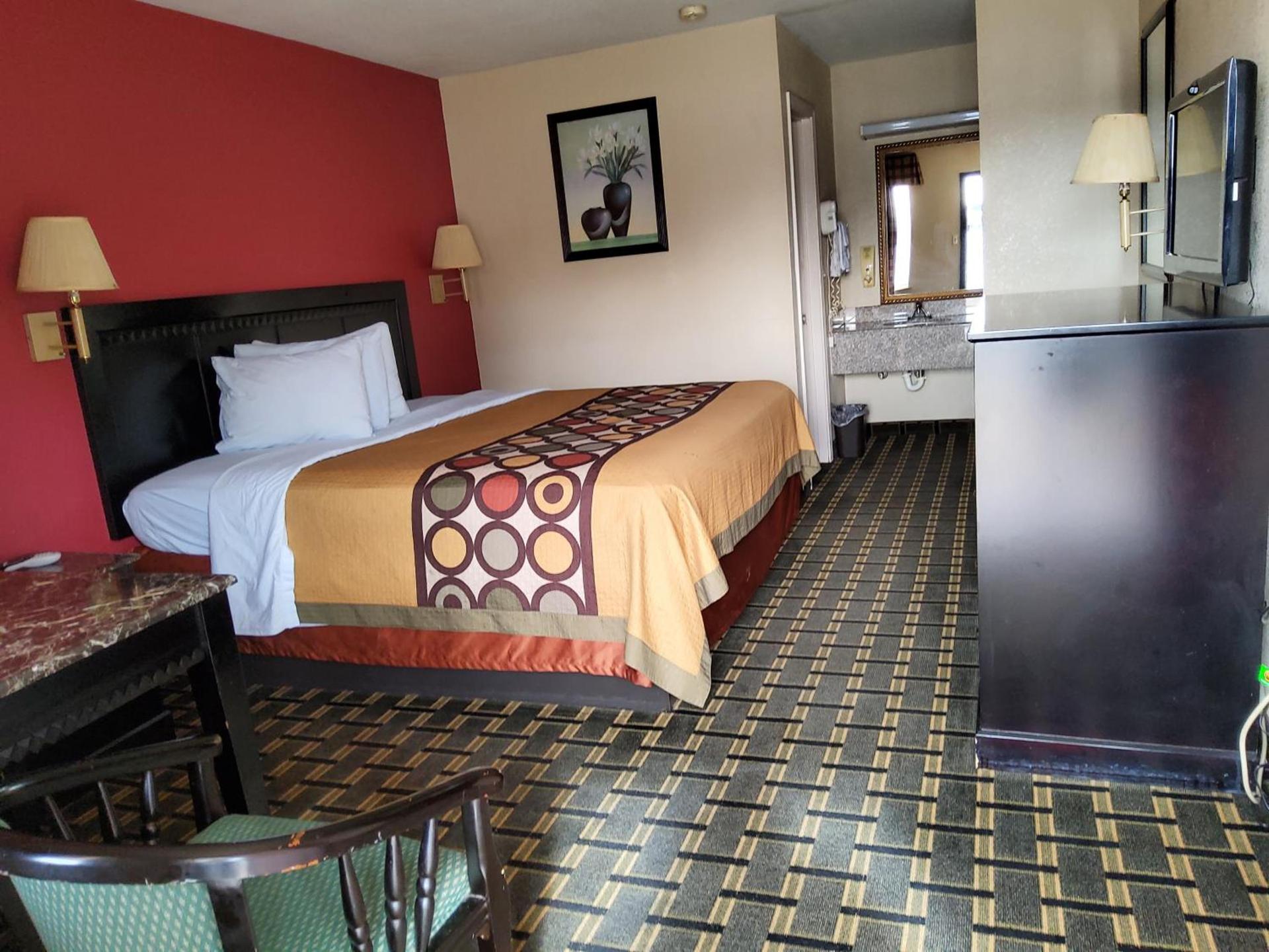 Budget Inn photo 24