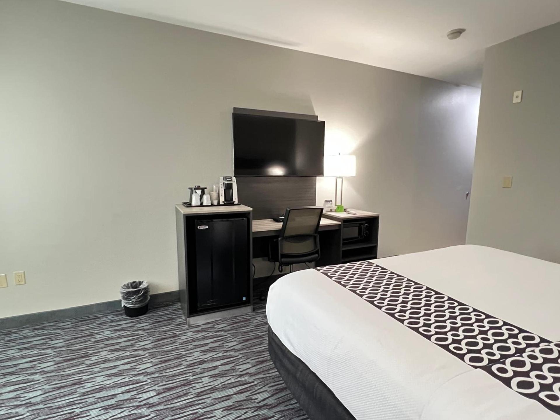 La Quinta by Wyndham Allen at The Village photo 11