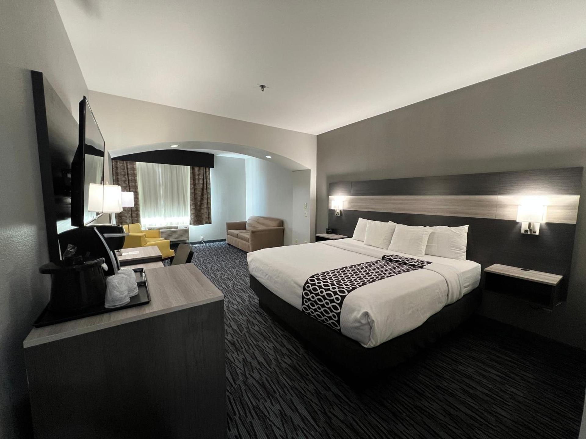 La Quinta by Wyndham Allen at The Village photo 45