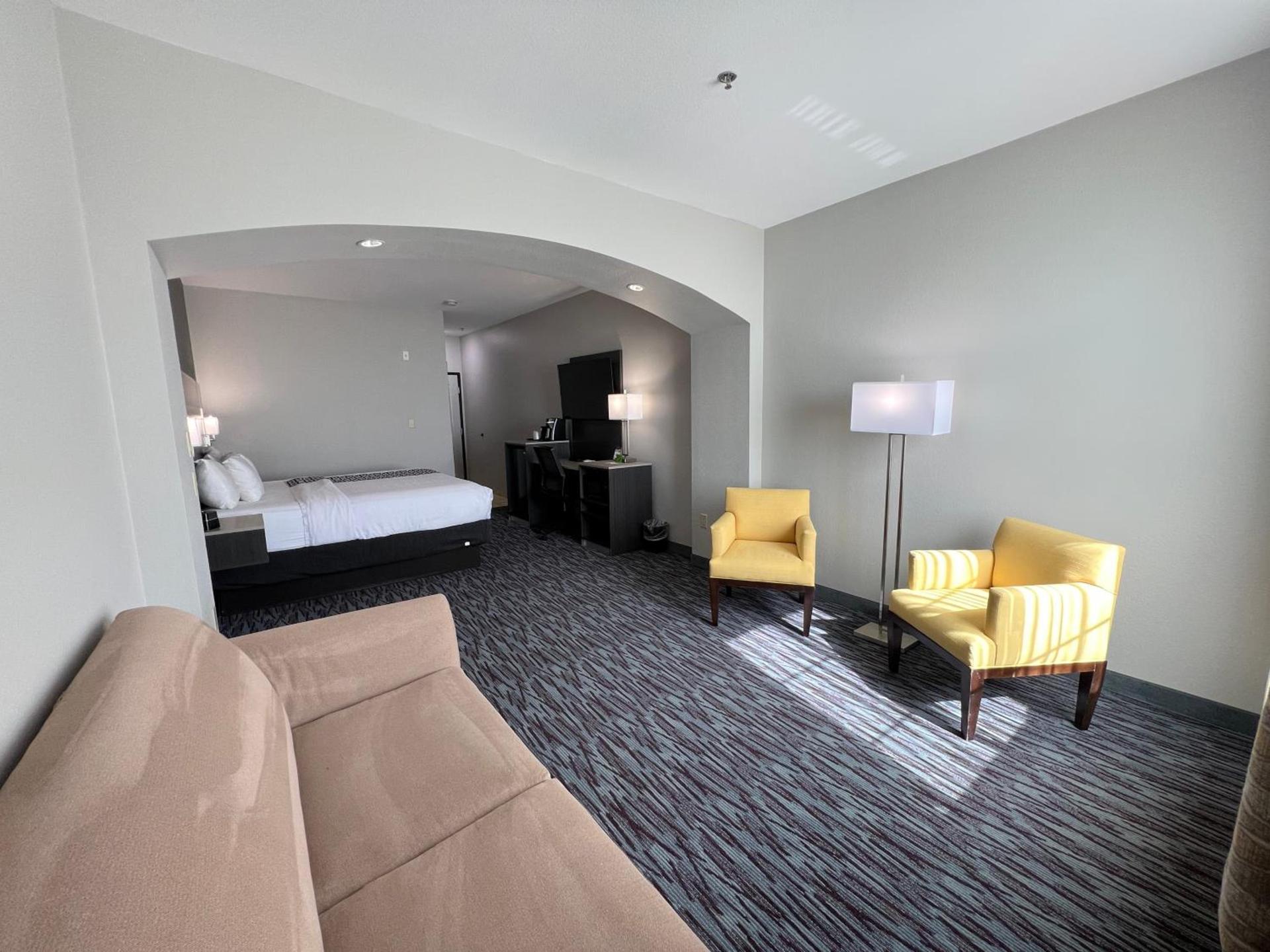La Quinta by Wyndham Allen at The Village photo 12