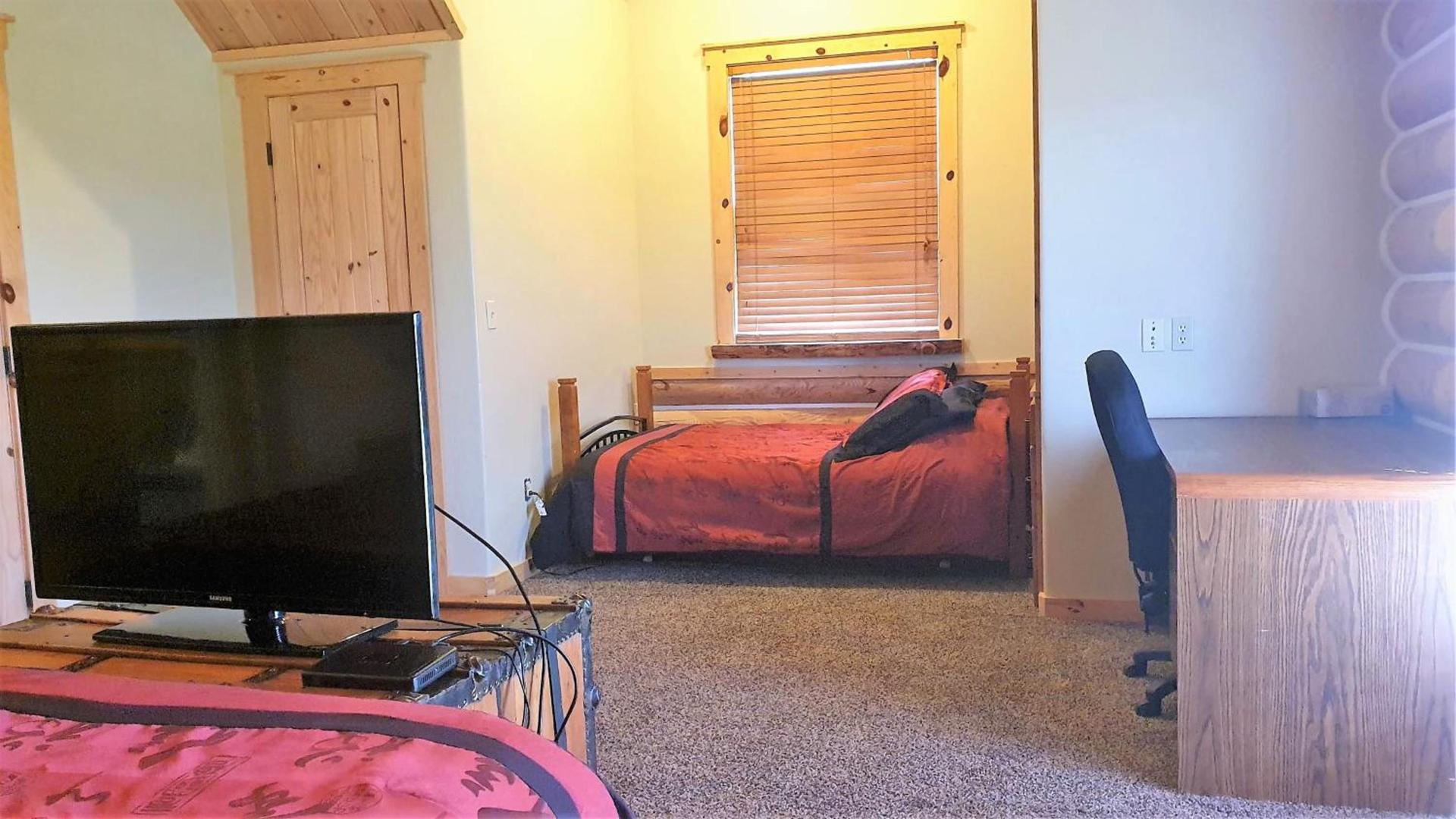 Teton Hostel HideAway photo 36