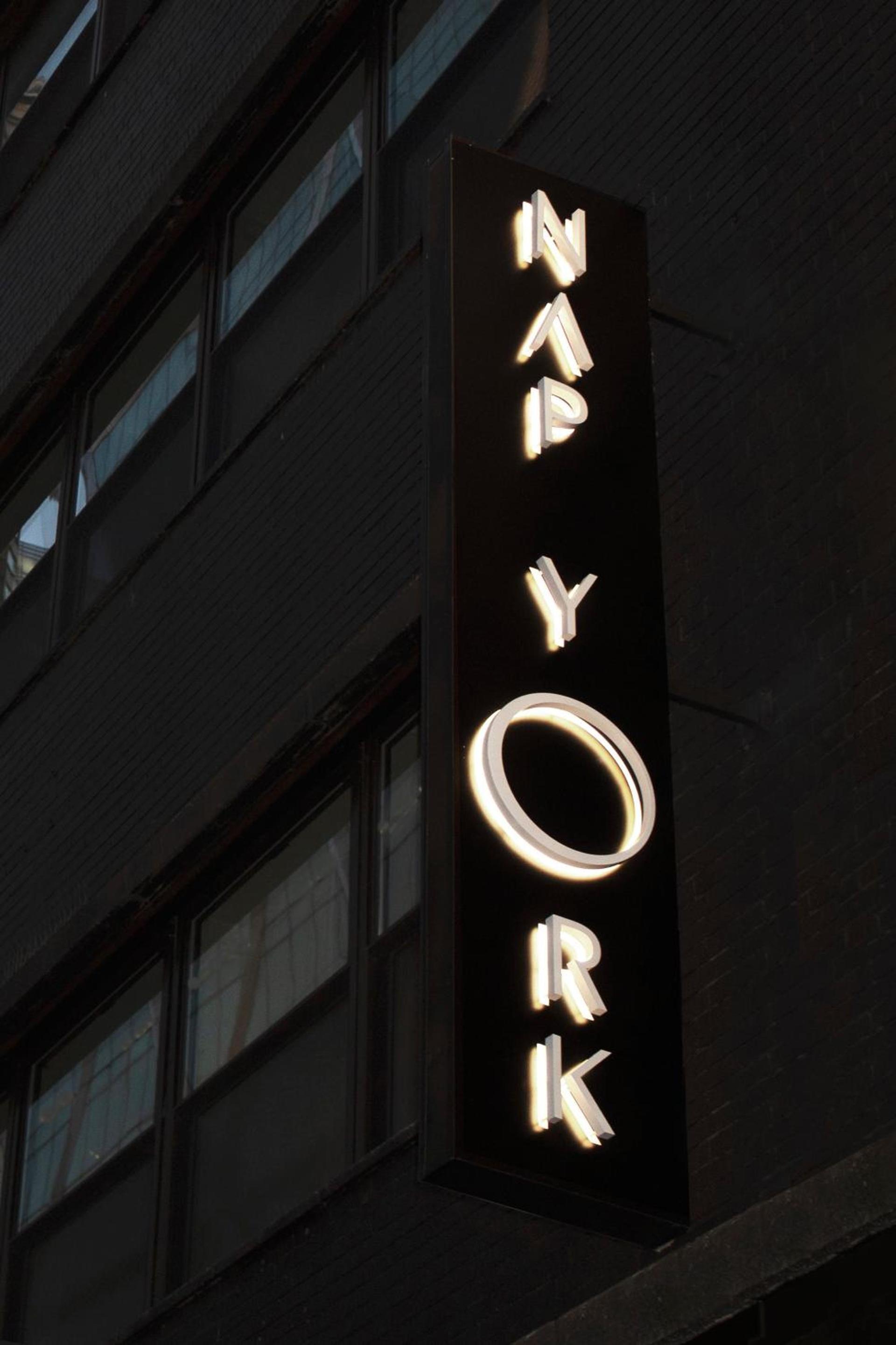 Nap York Central Park Sleep Station photo 1