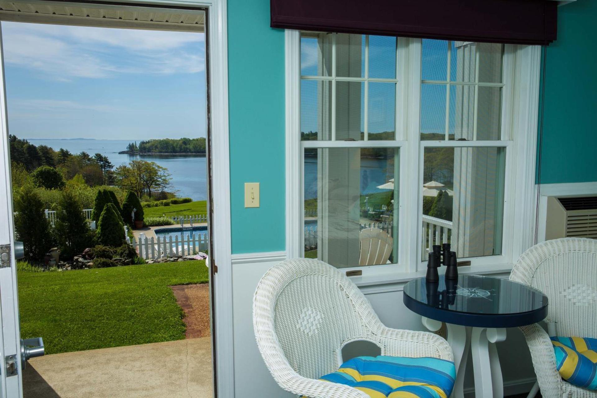 Strawberry Hill Seaside Inn photo 4