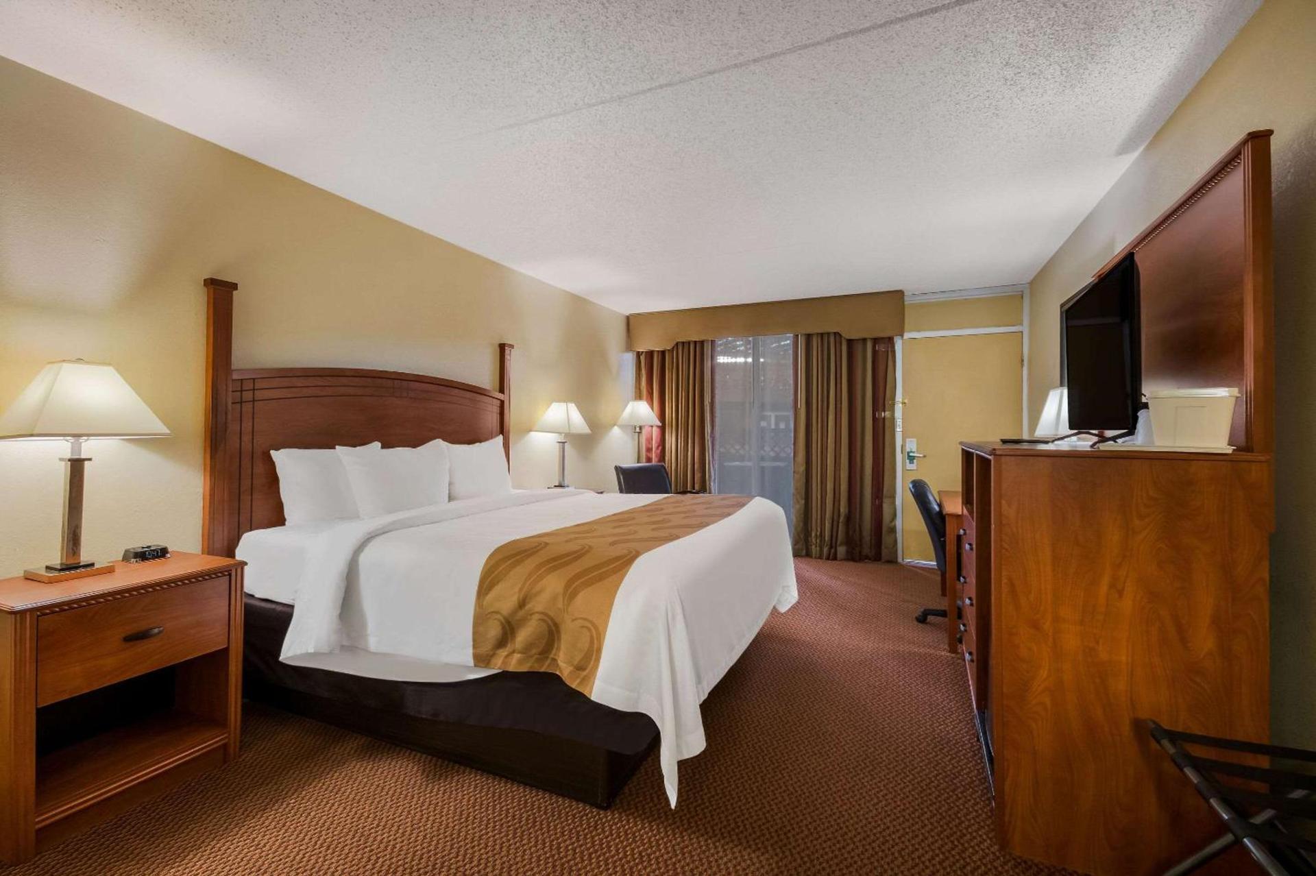 Quality Inn Chickasha photo 11