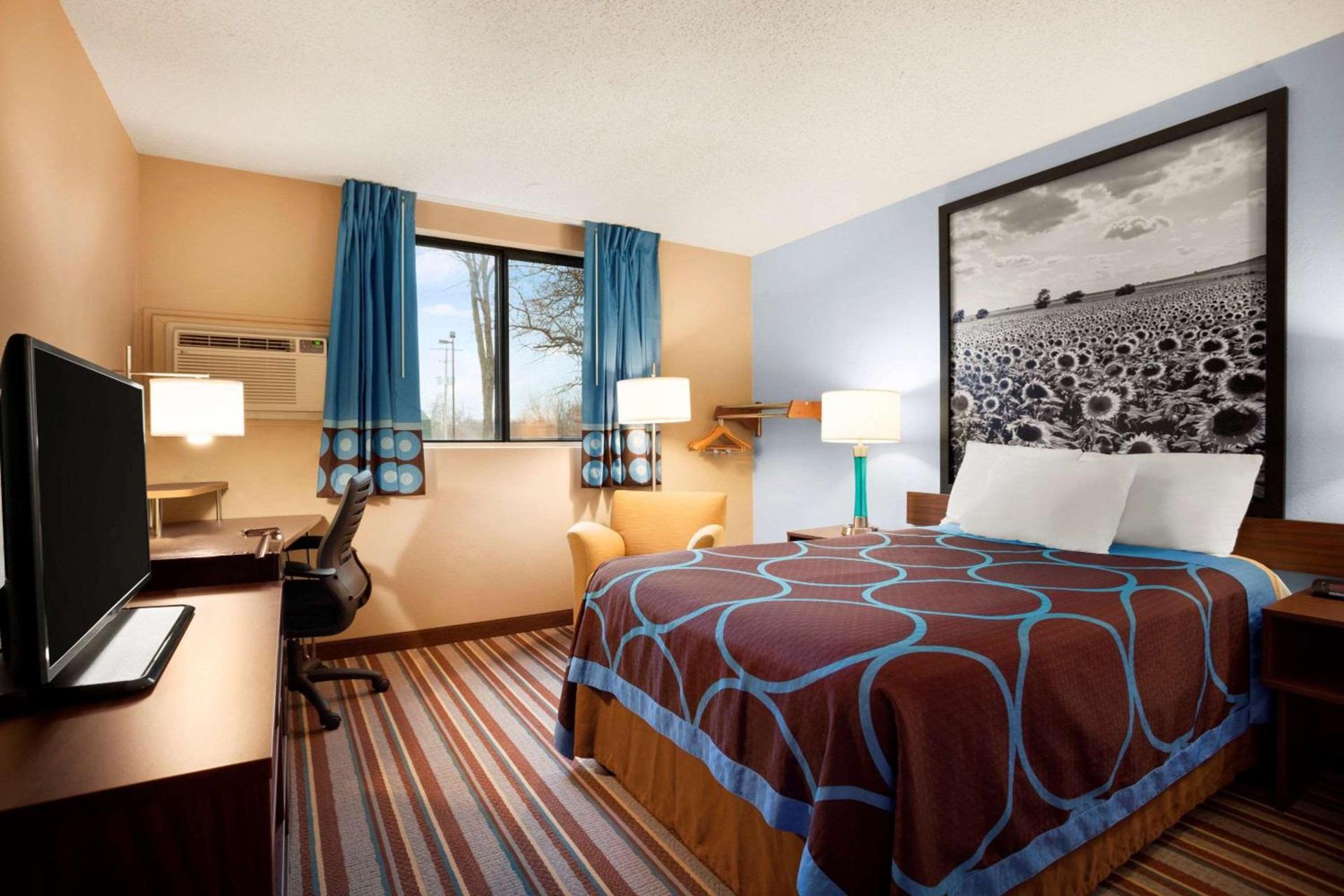 Americas Best Value Inn Pittsburg photo 11