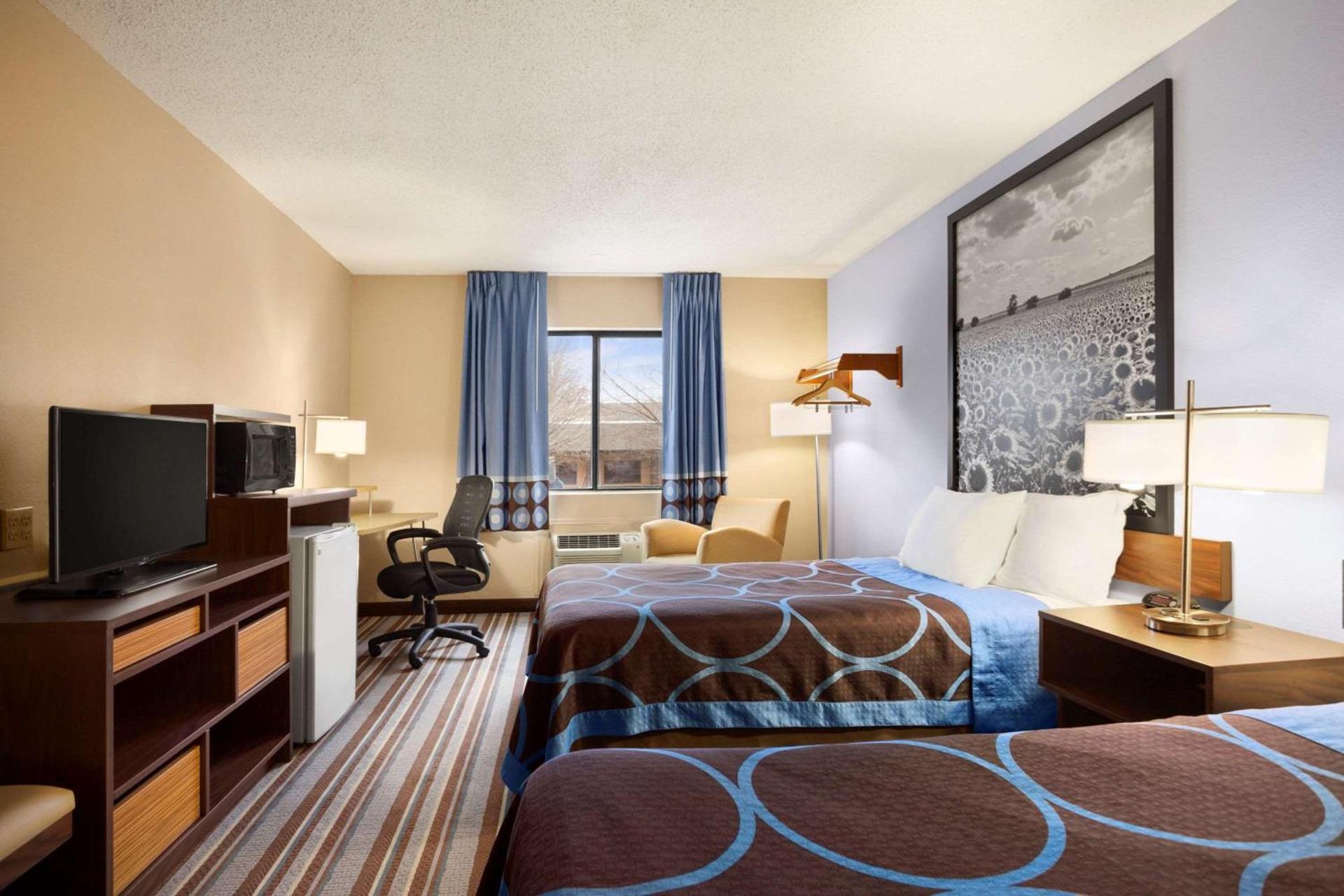 Americas Best Value Inn Pittsburg photo 5