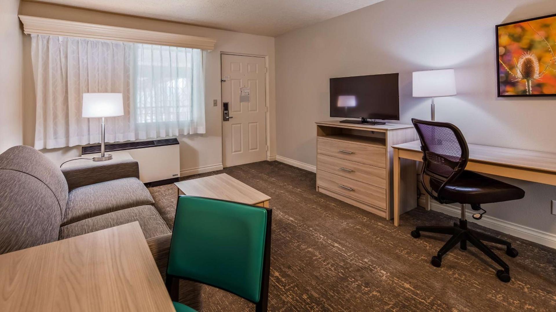 Best Western Inn Tooele photo 17