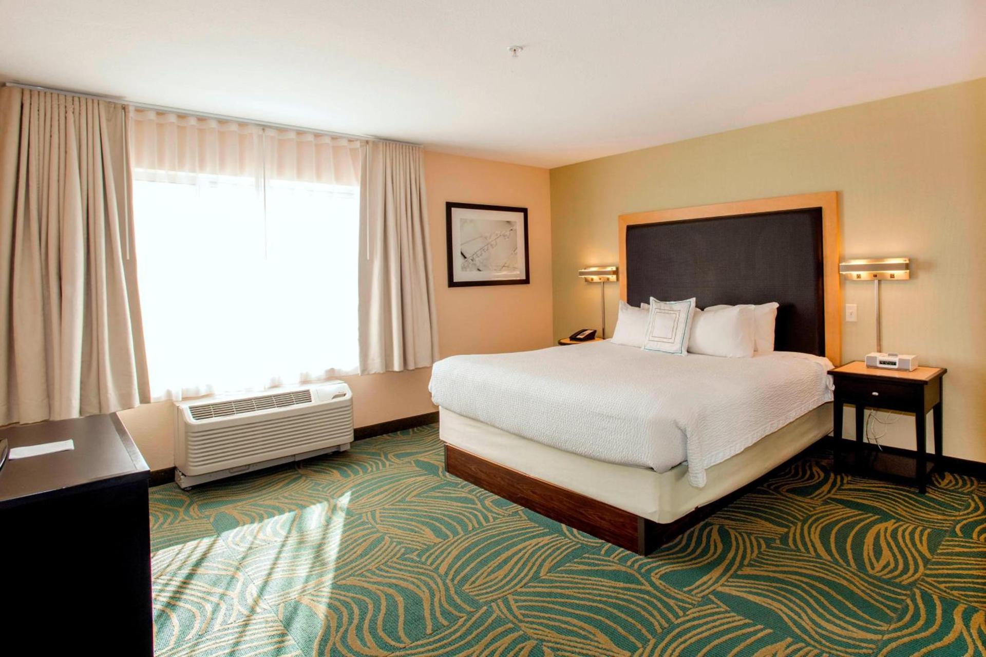 Springhill Suites by Marriott Pueblo Downtown photo 7