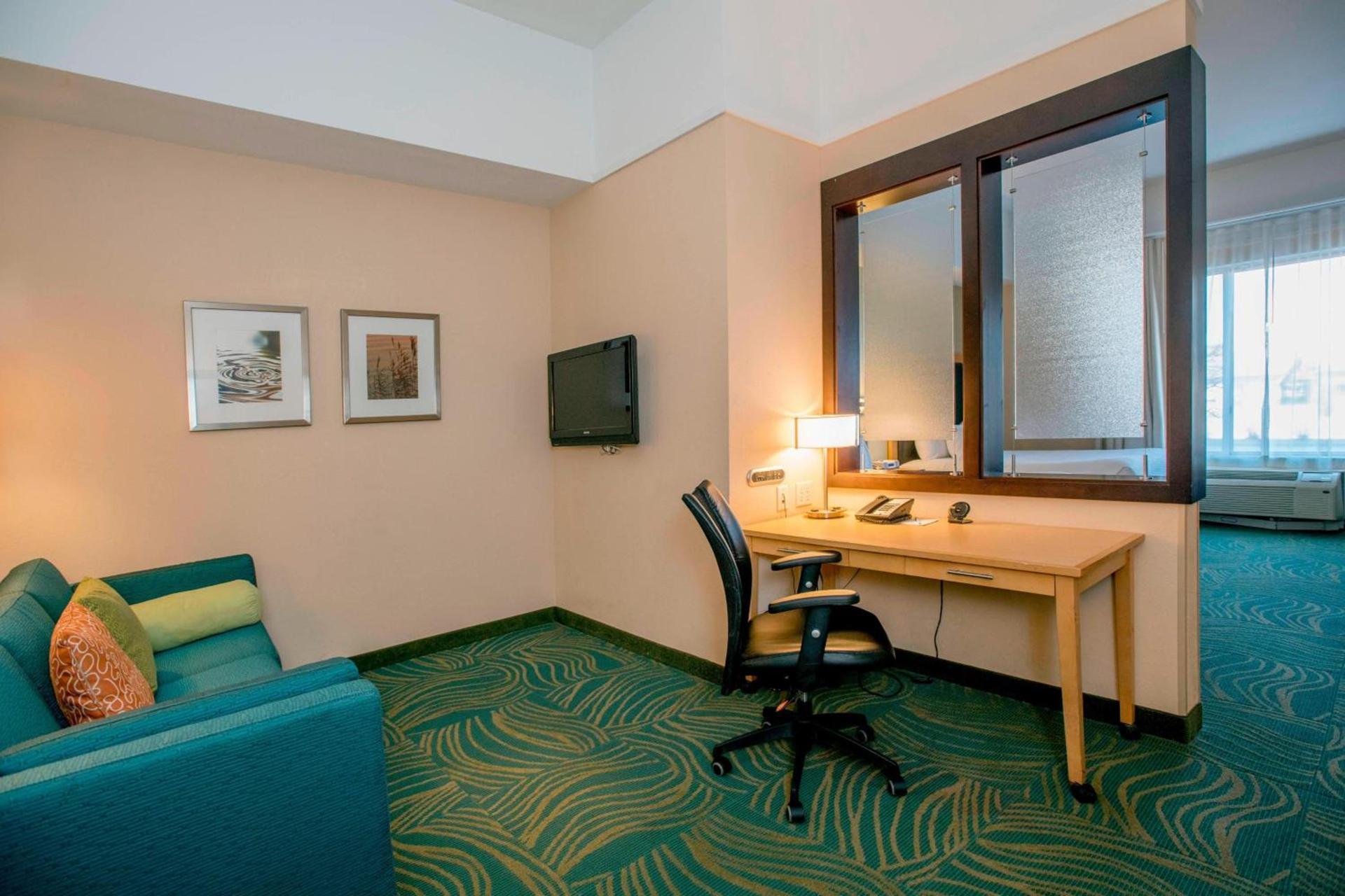 Springhill Suites by Marriott Pueblo Downtown photo 10