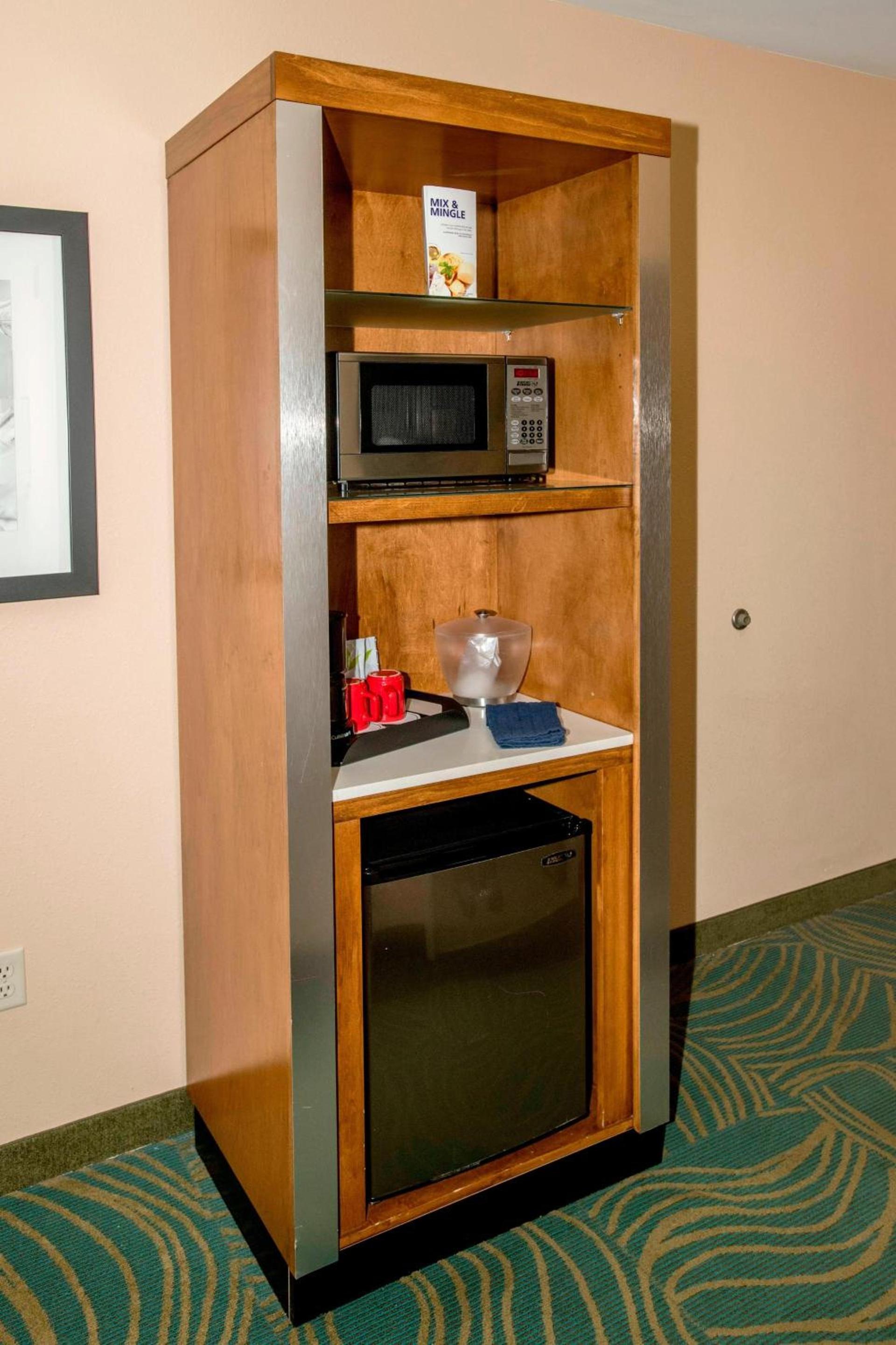 Springhill Suites by Marriott Pueblo Downtown photo 11
