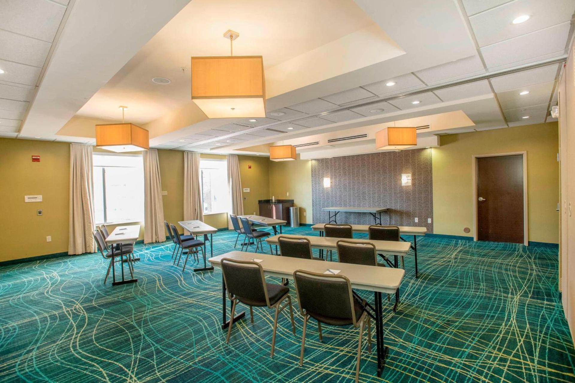 Springhill Suites by Marriott Pueblo Downtown photo 32
